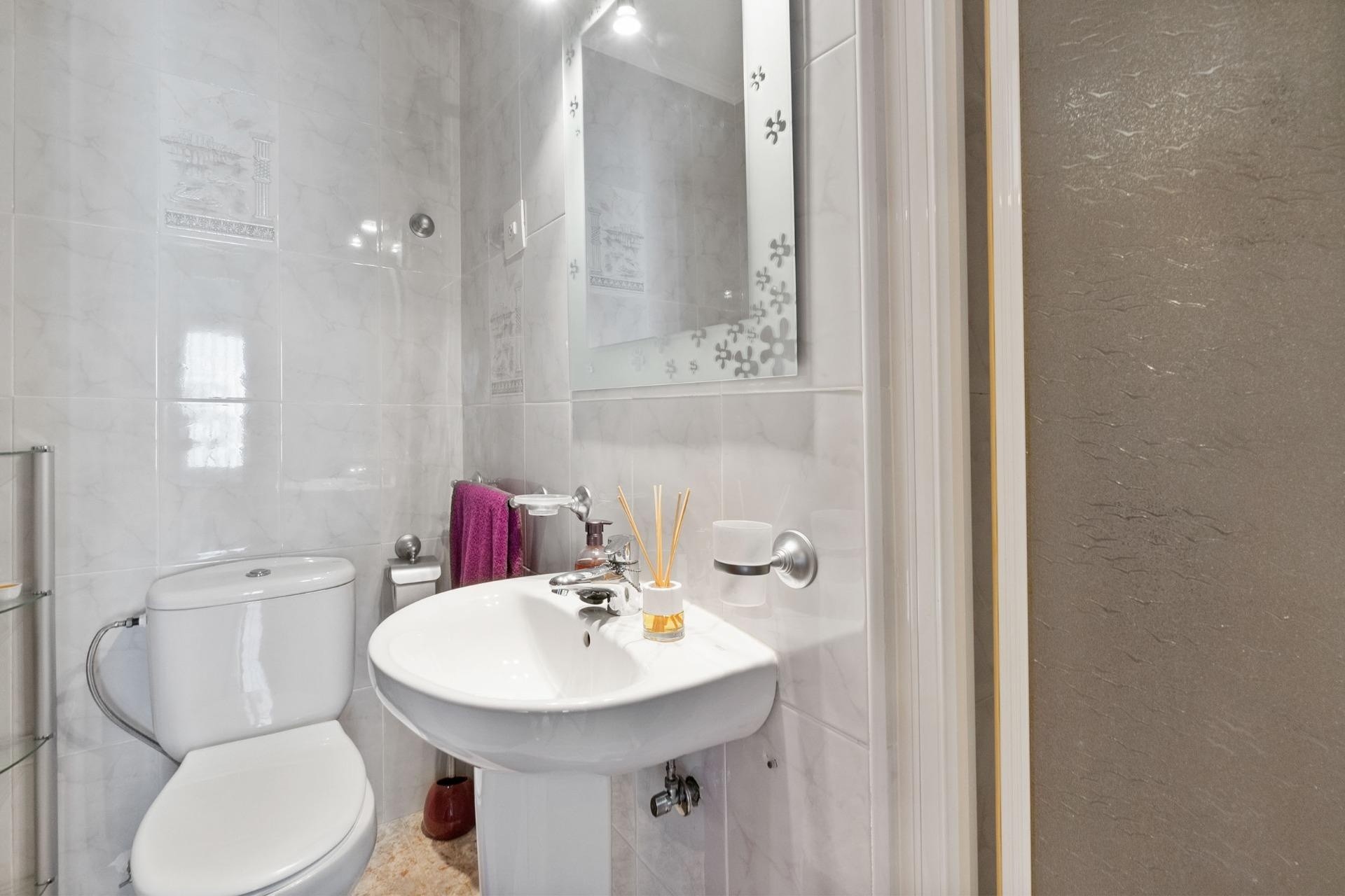 Herverkoop - Appartement / Flat -
Torrevieja - torrevieja