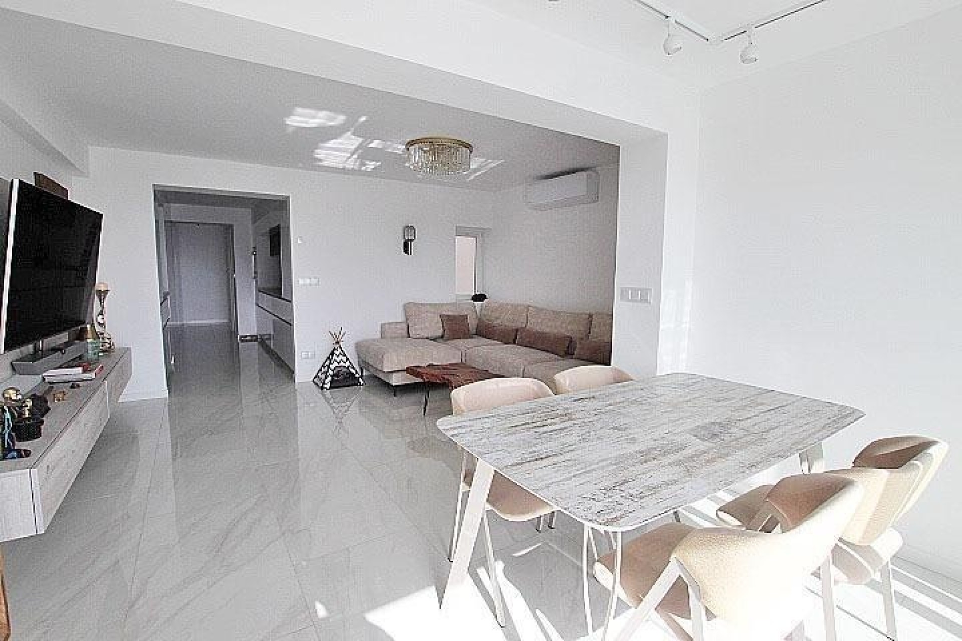 Herverkoop - Appartement / Flat -
Torrevieja - torrevieja