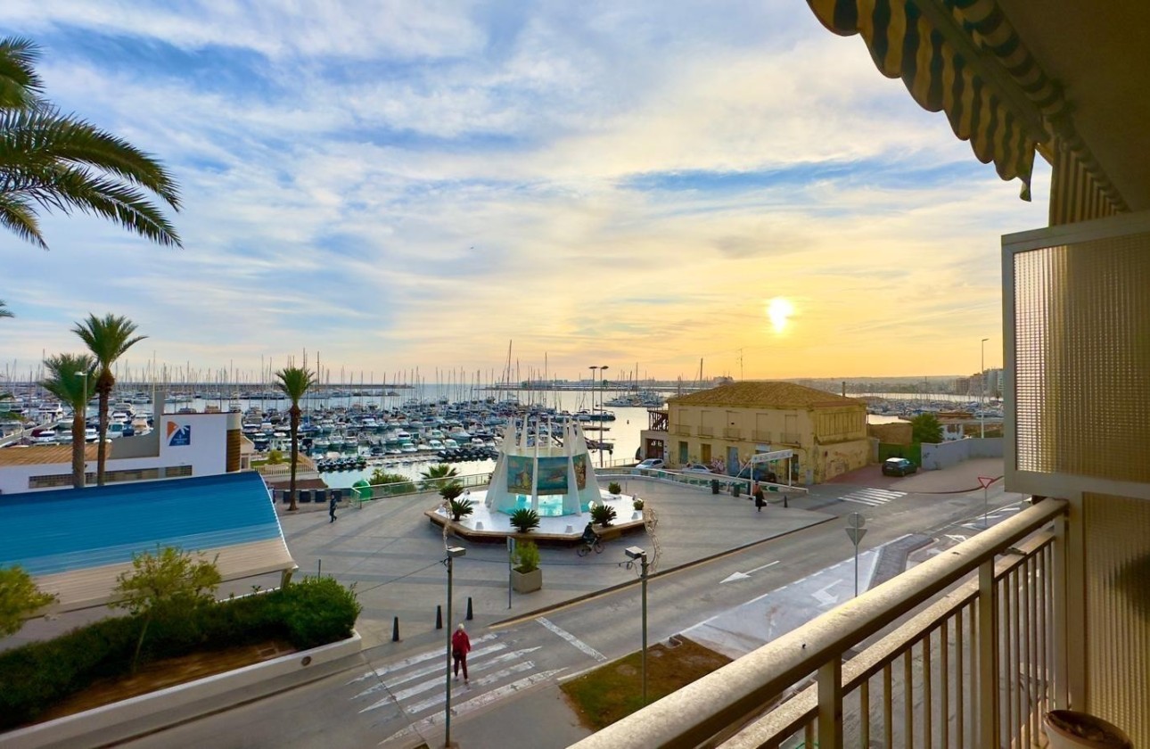 Herverkoop - Appartement / Flat -
Torrevieja - torrevieja