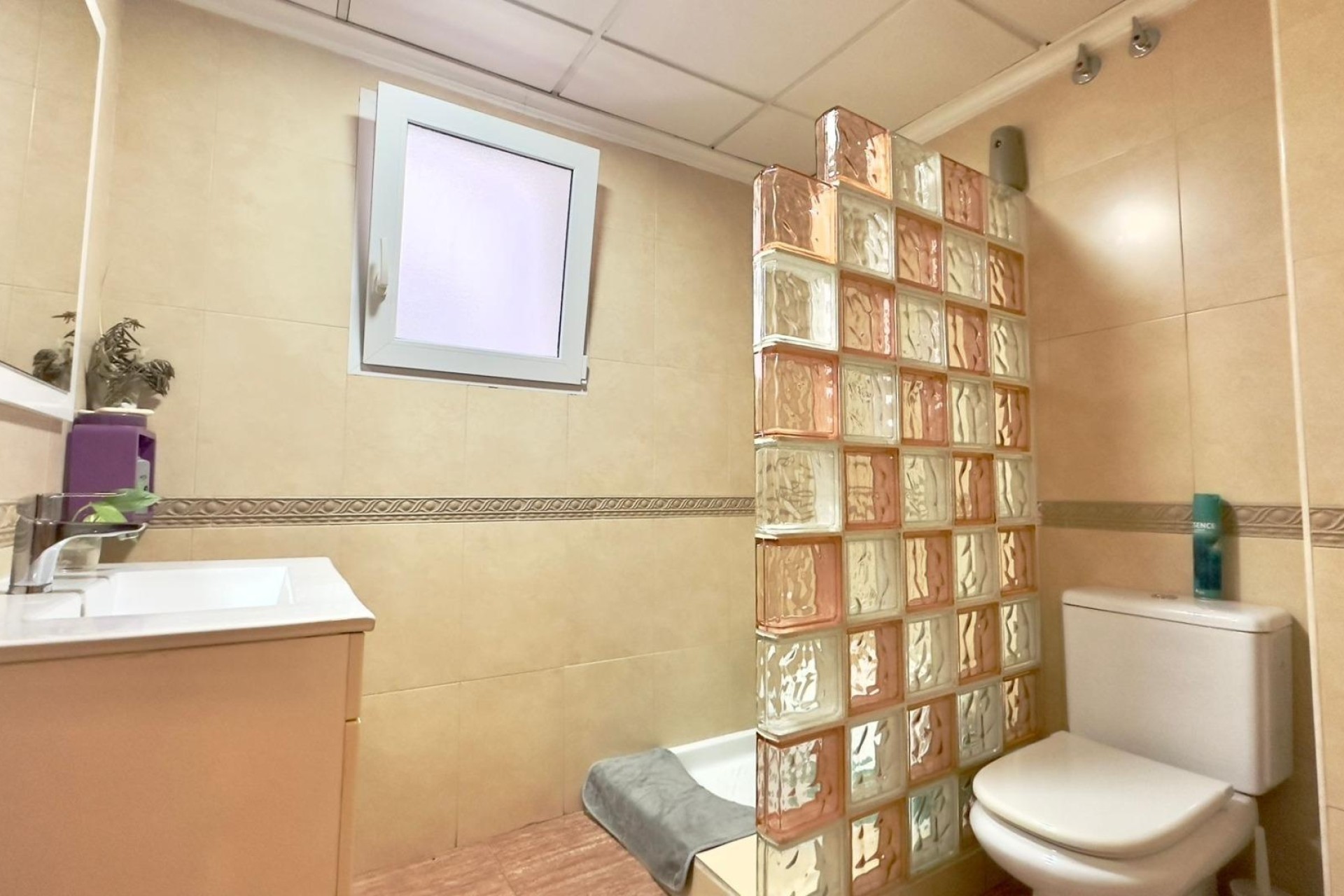 Herverkoop - Appartement / Flat -
Torrevieja - torrevieja