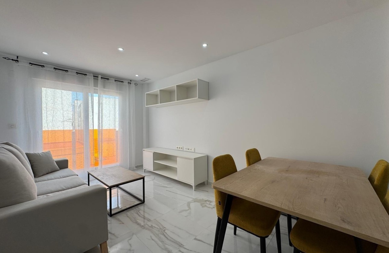 Herverkoop - Appartement / Flat -
Torrevieja - torrevieja