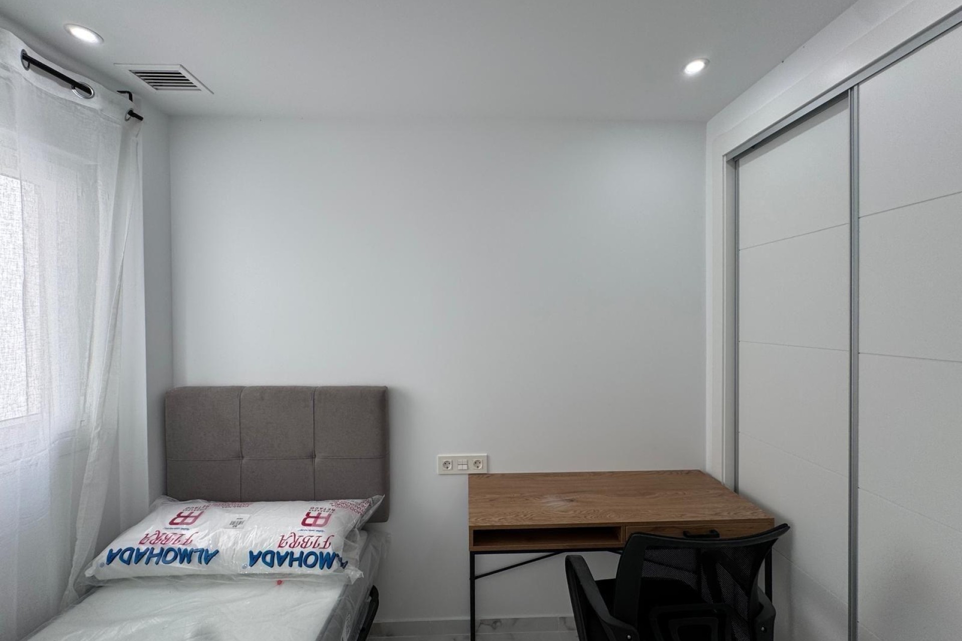 Herverkoop - Appartement / Flat -
Torrevieja - torrevieja