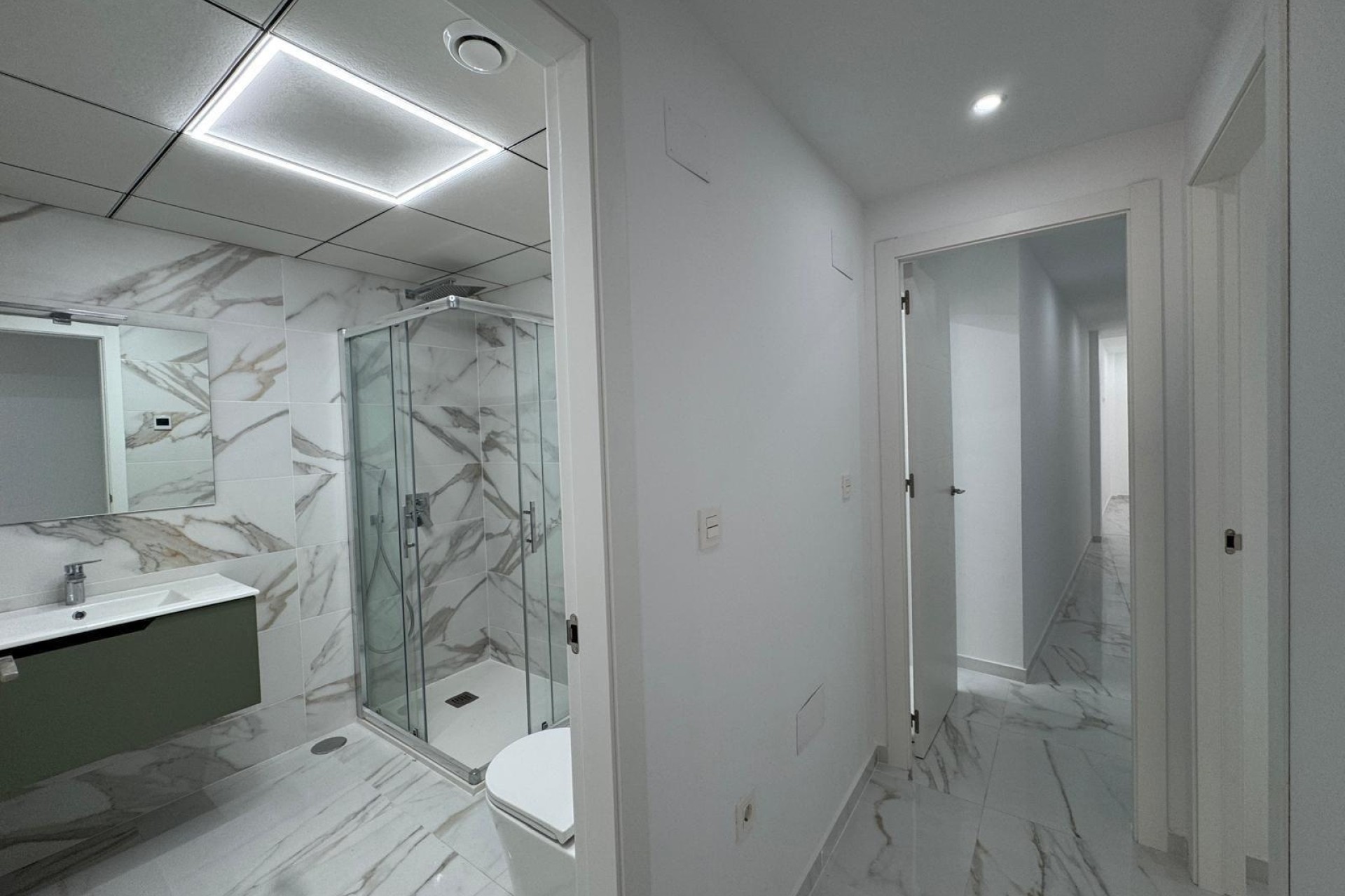 Herverkoop - Appartement / Flat -
Torrevieja - torrevieja