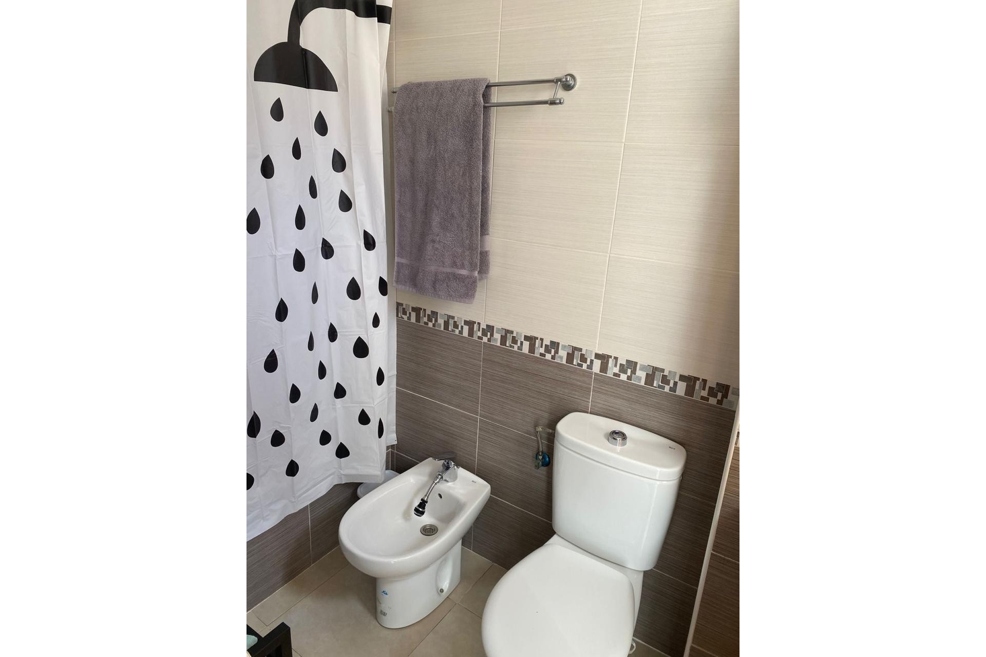 Herverkoop - Appartement / Flat -
Torrevieja - torrevieja