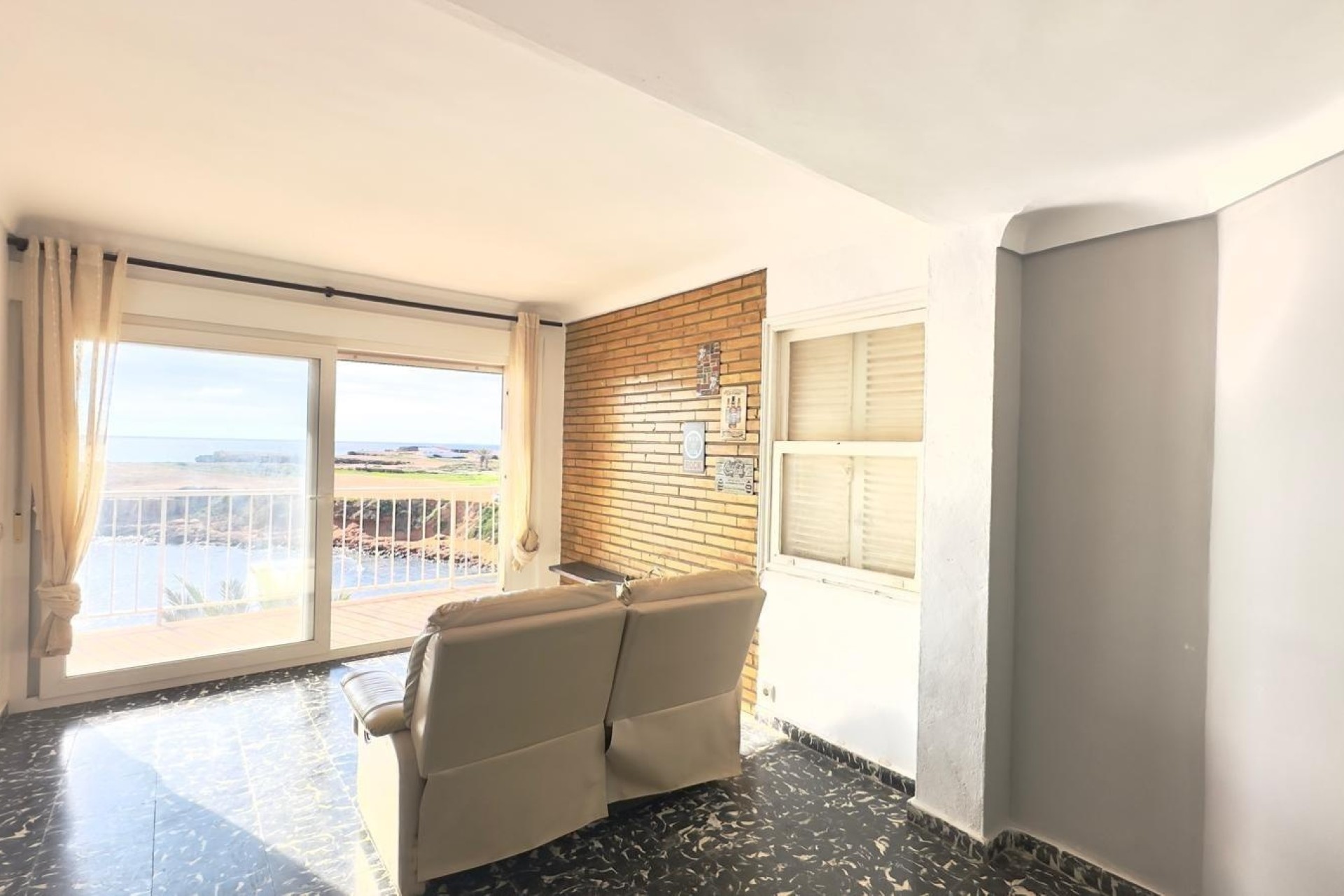 Herverkoop - Appartement / Flat -
Torrevieja - Zona los Frutales