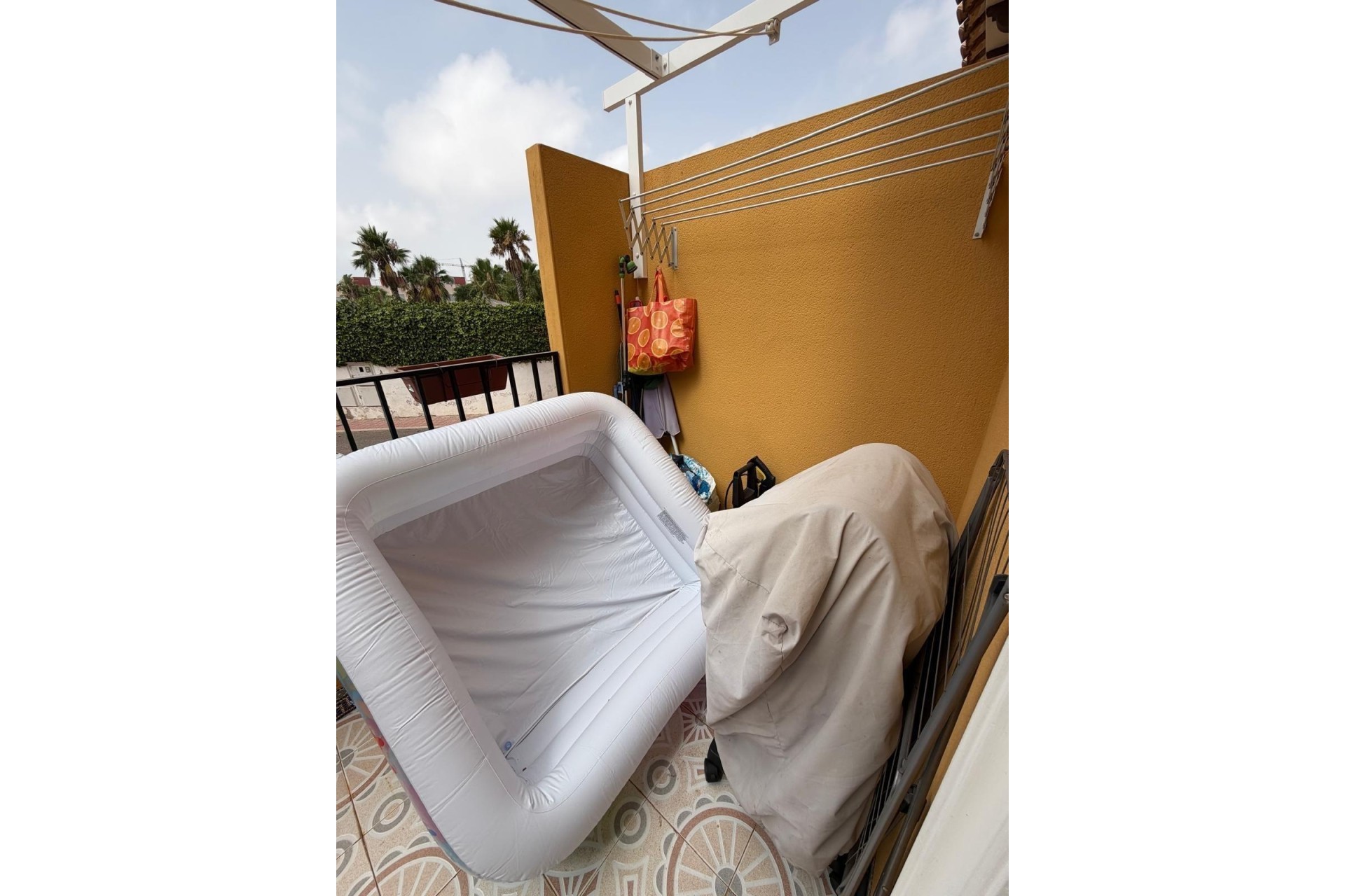 Herverkoop - Appartement / Flat -
Torrevieja - Zona Los Frutales