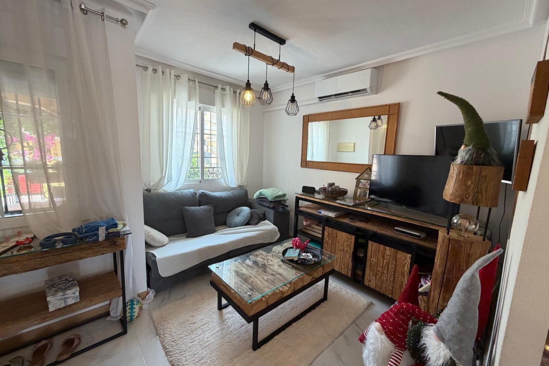 Herverkoop - Appartement / Flat -
Torrevieja - Zona Los Frutales