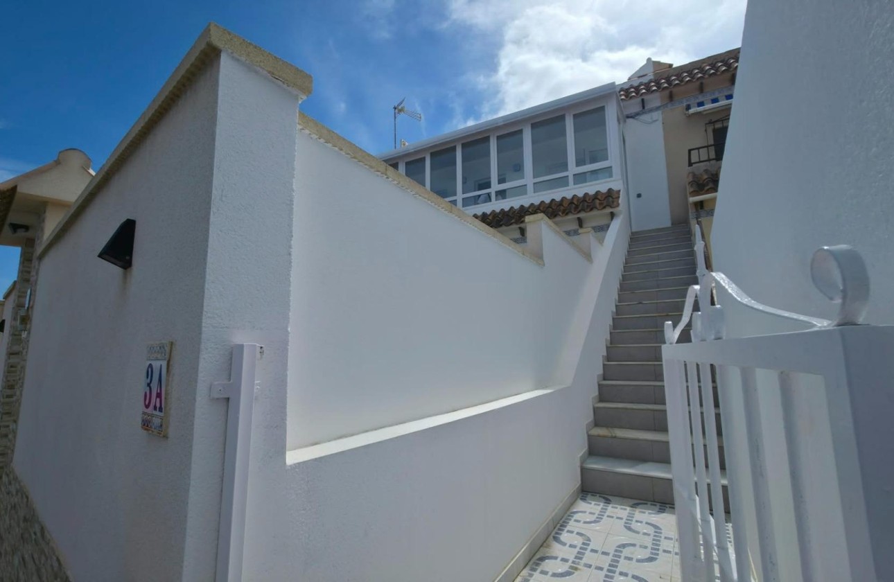Herverkoop - Appartement / Flat -
Torrevieja - Zona Los Frutales