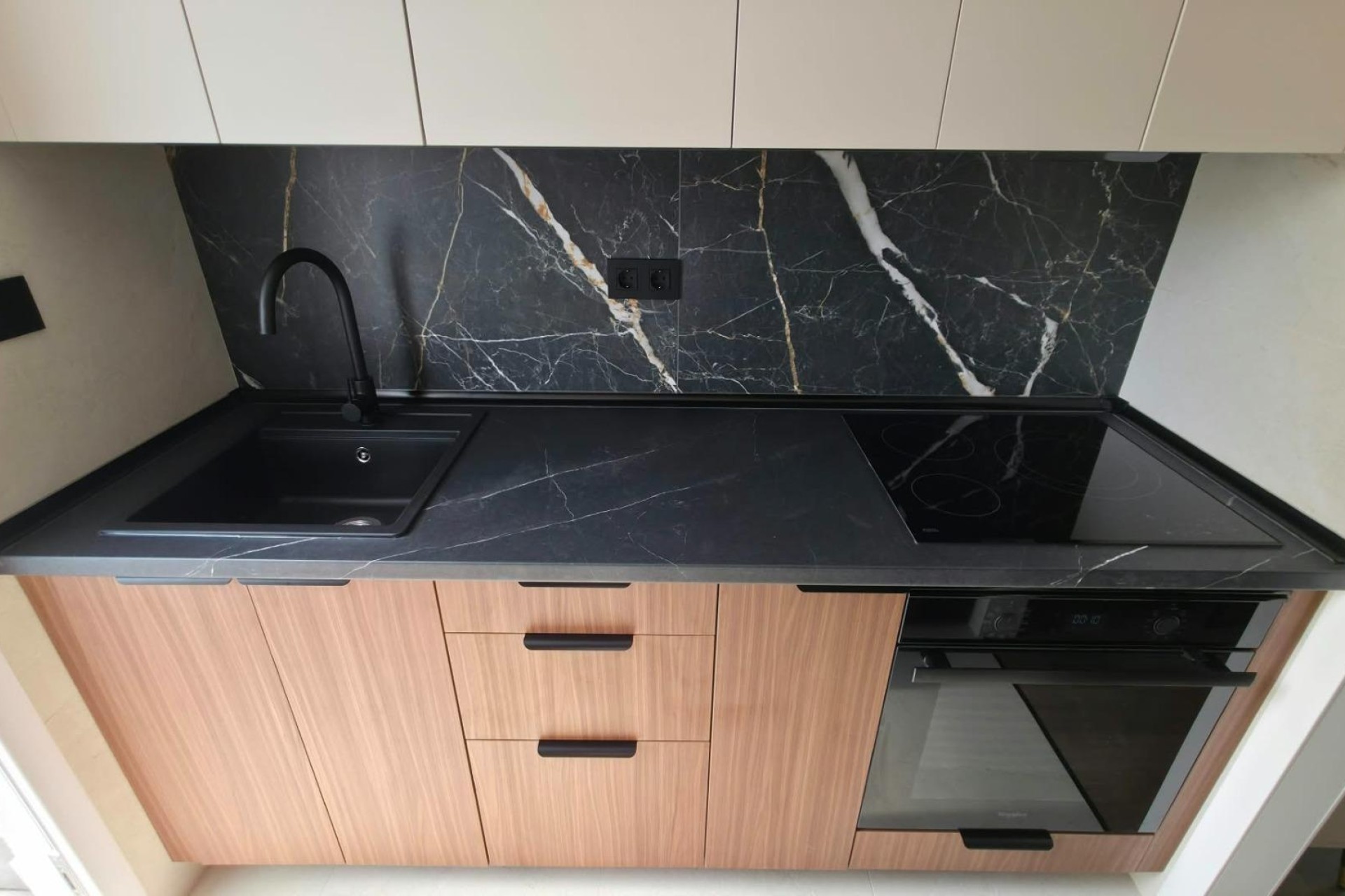 Herverkoop - Appartement / Flat -
Torrevieja - Zona Los Frutales