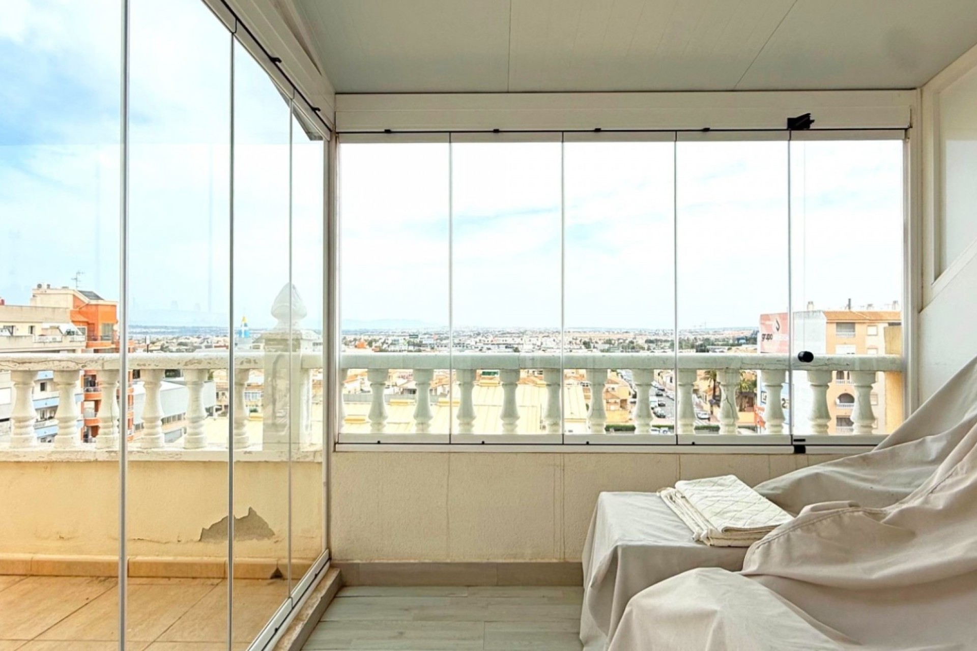 Herverkoop - Appartement / Flat -
Torrevieja