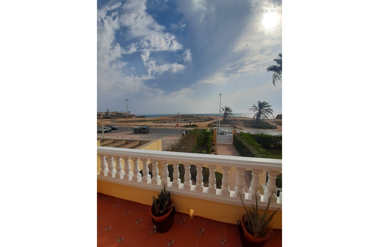 Herverkoop - Appartement / Flat -
Torrevieja