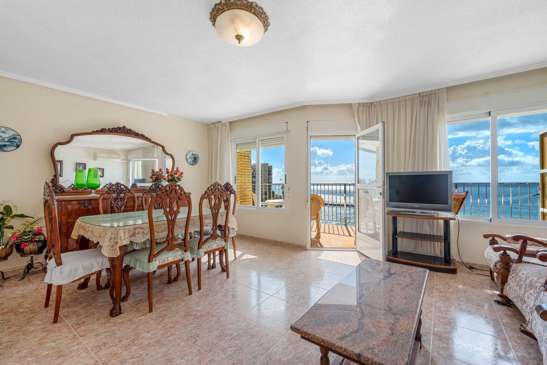 Herverkoop - Appartement / Flat -
Torrevieja