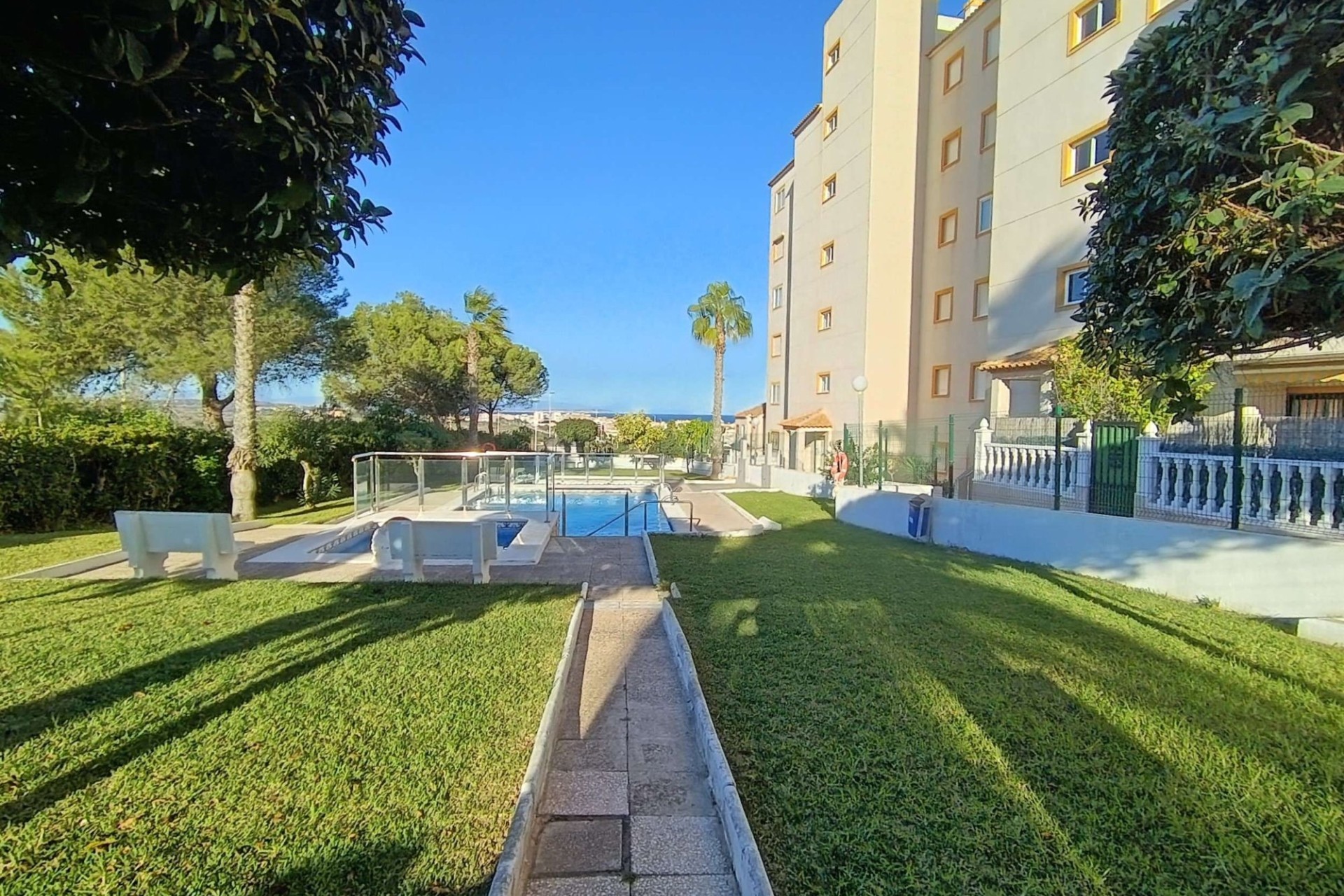 Herverkoop - Appartement / Flat -
Torrevieja
