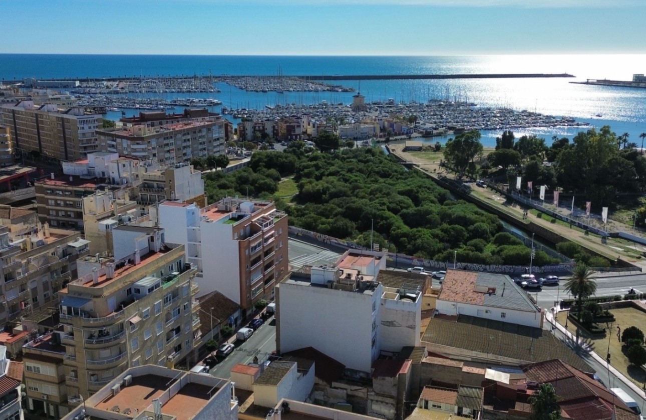 Herverkoop - Appartement / Flat -
Torrevieja