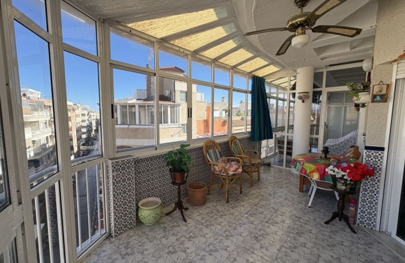 Herverkoop - Appartement / Flat -
Torrevieja