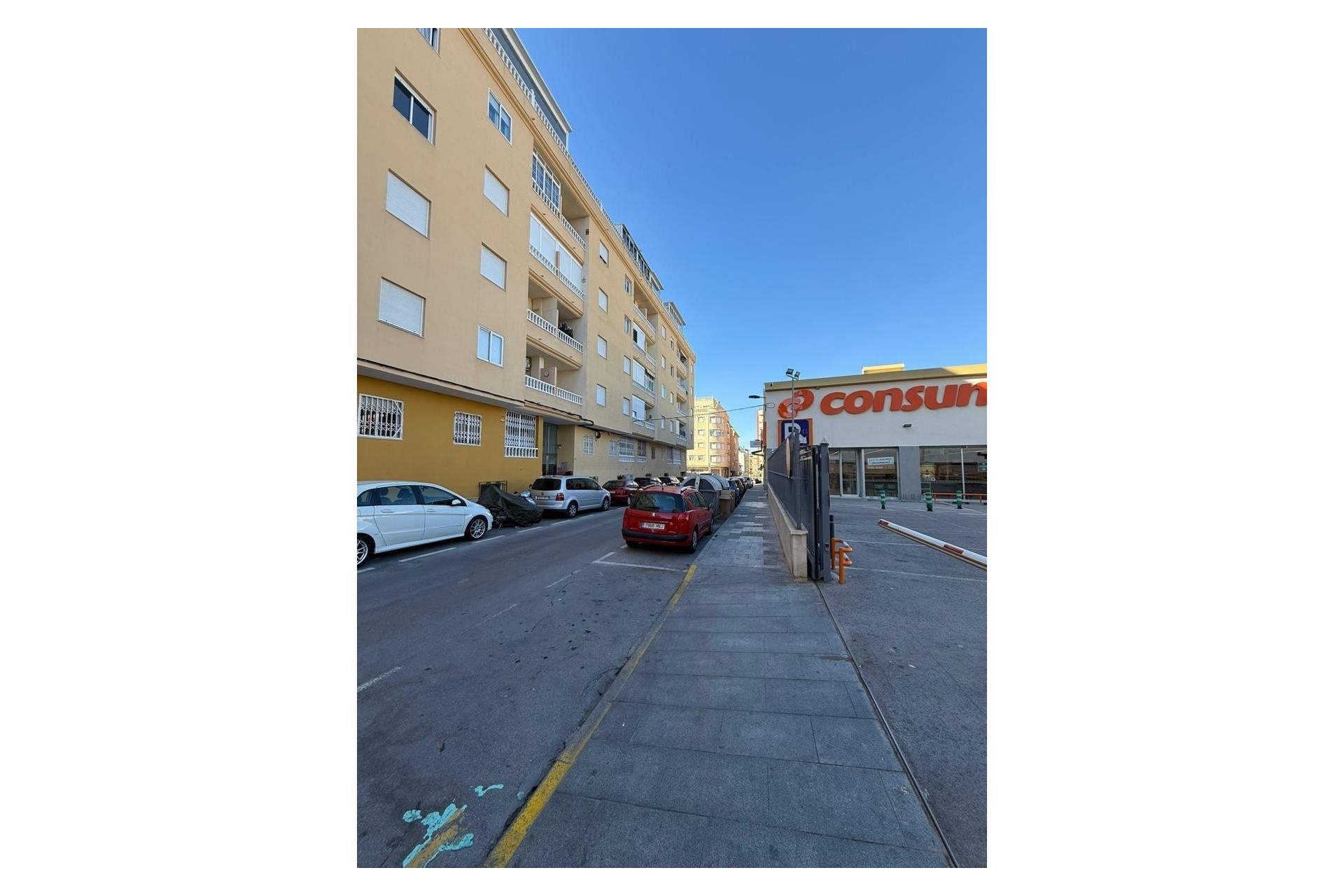 Herverkoop - Appartement / Flat -
Torrevieja