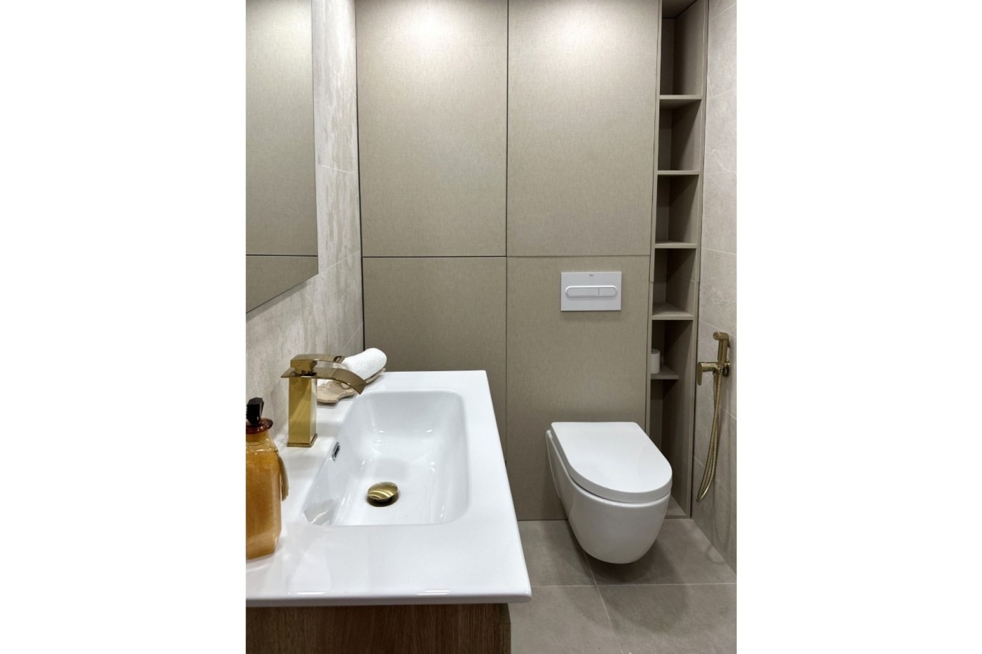 Herverkoop - Appartement / Flat -
Torrevieja