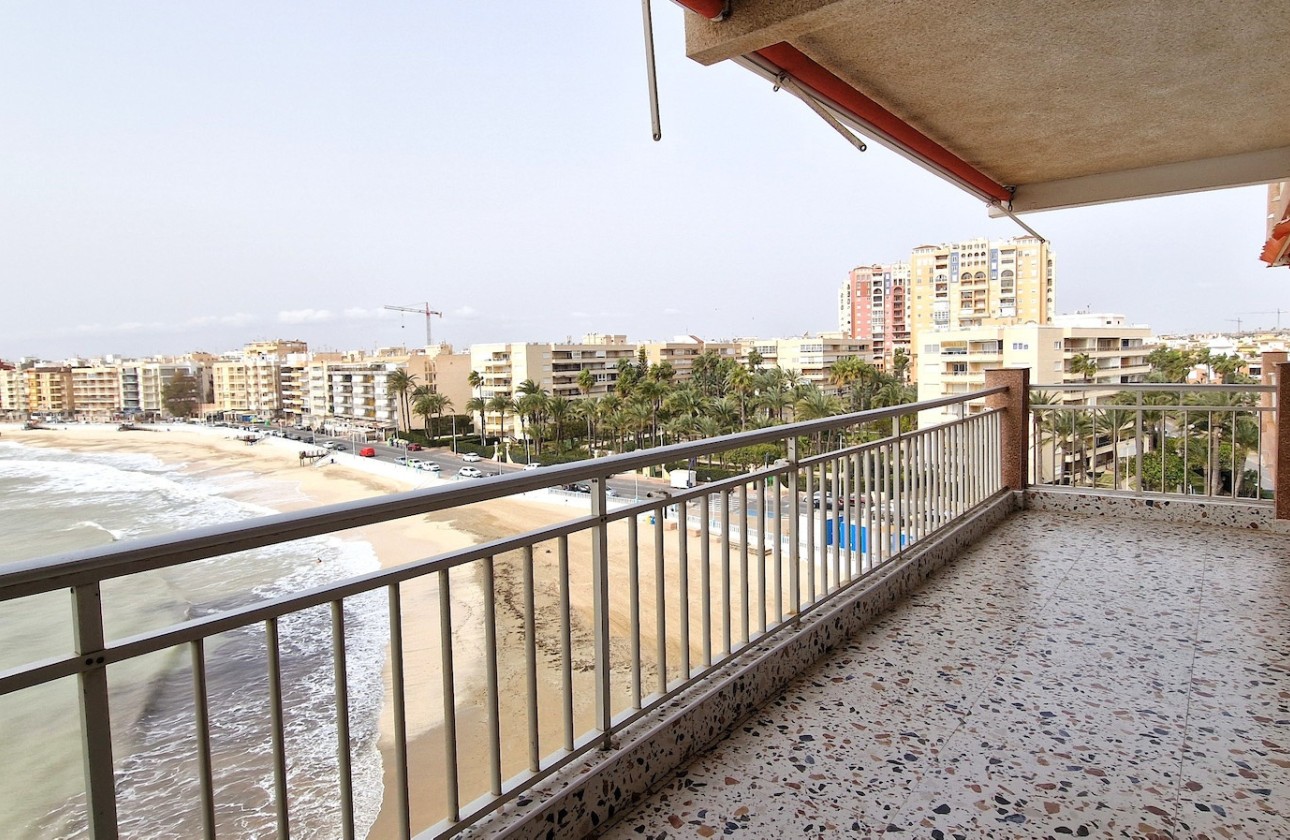 Herverkoop - Appartement / Flat -
Torrevieja