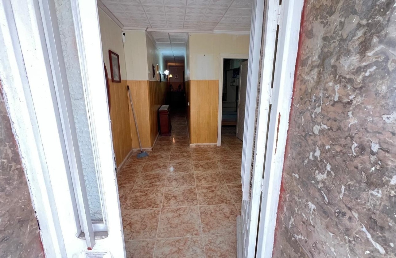 Herverkoop - Appartement / Flat -
Torrevieja