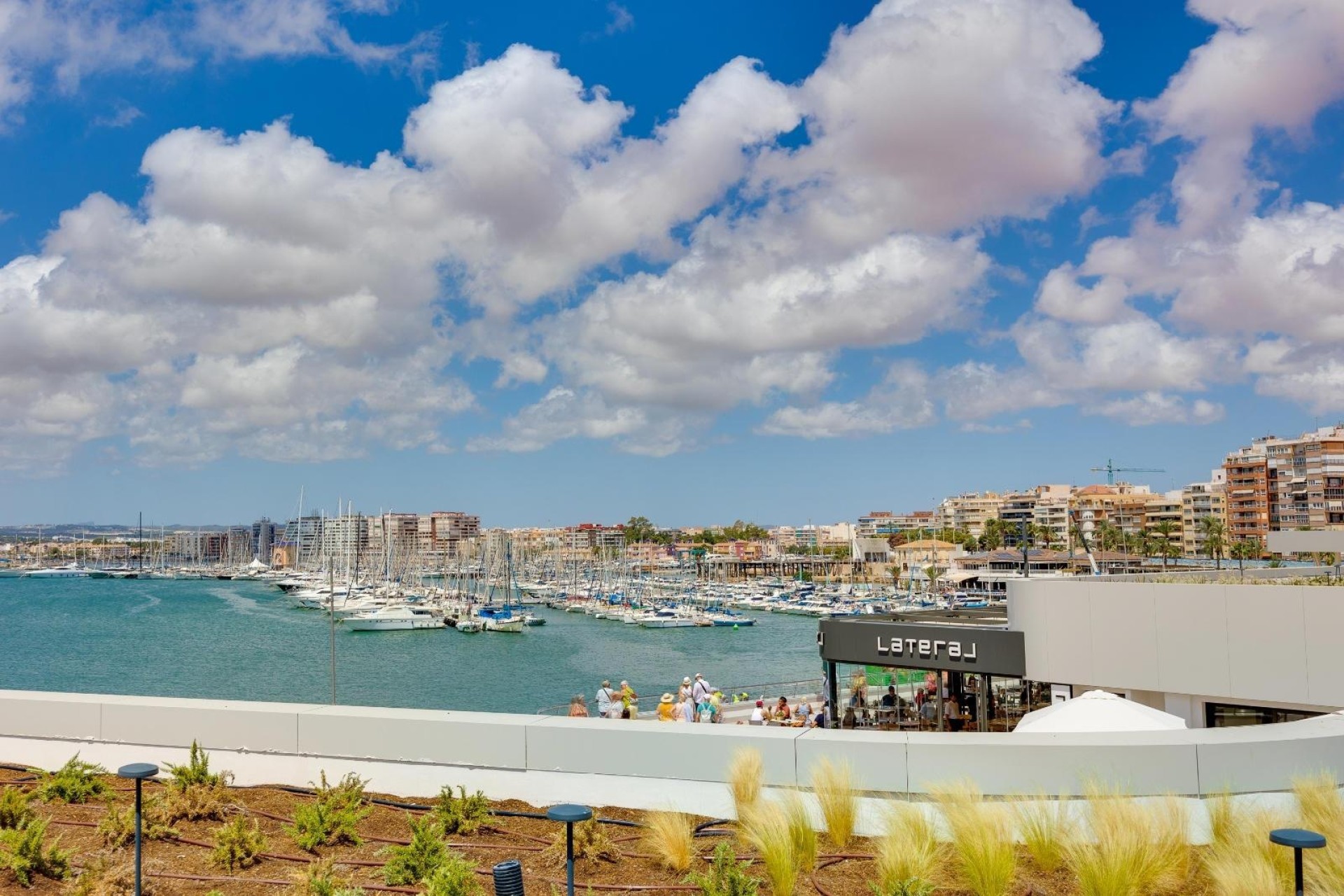Herverkoop - Appartement / Flat -
Torrevieja