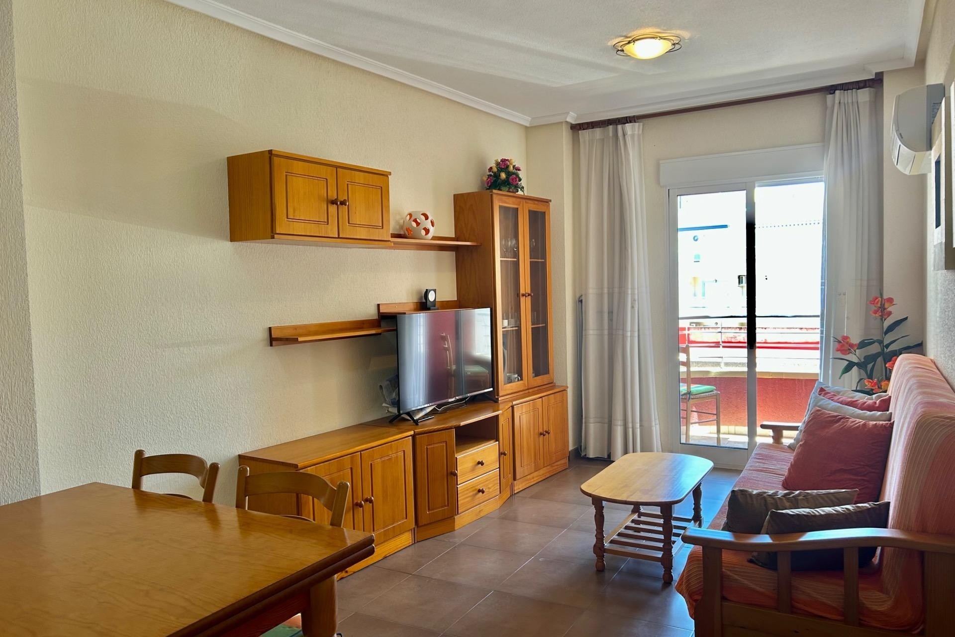 Herverkoop - Appartement / Flat -
Torrevieja