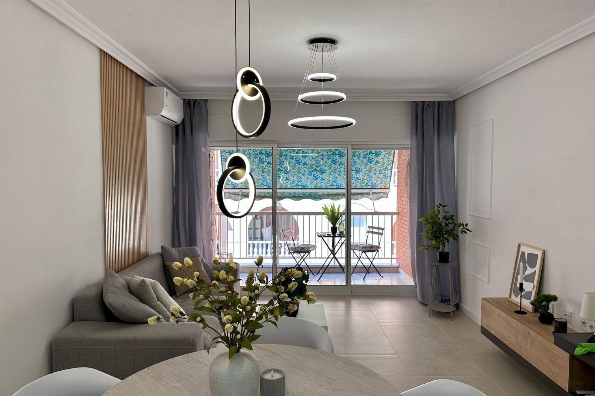 Herverkoop - Appartement / Flat -
Torrevieja