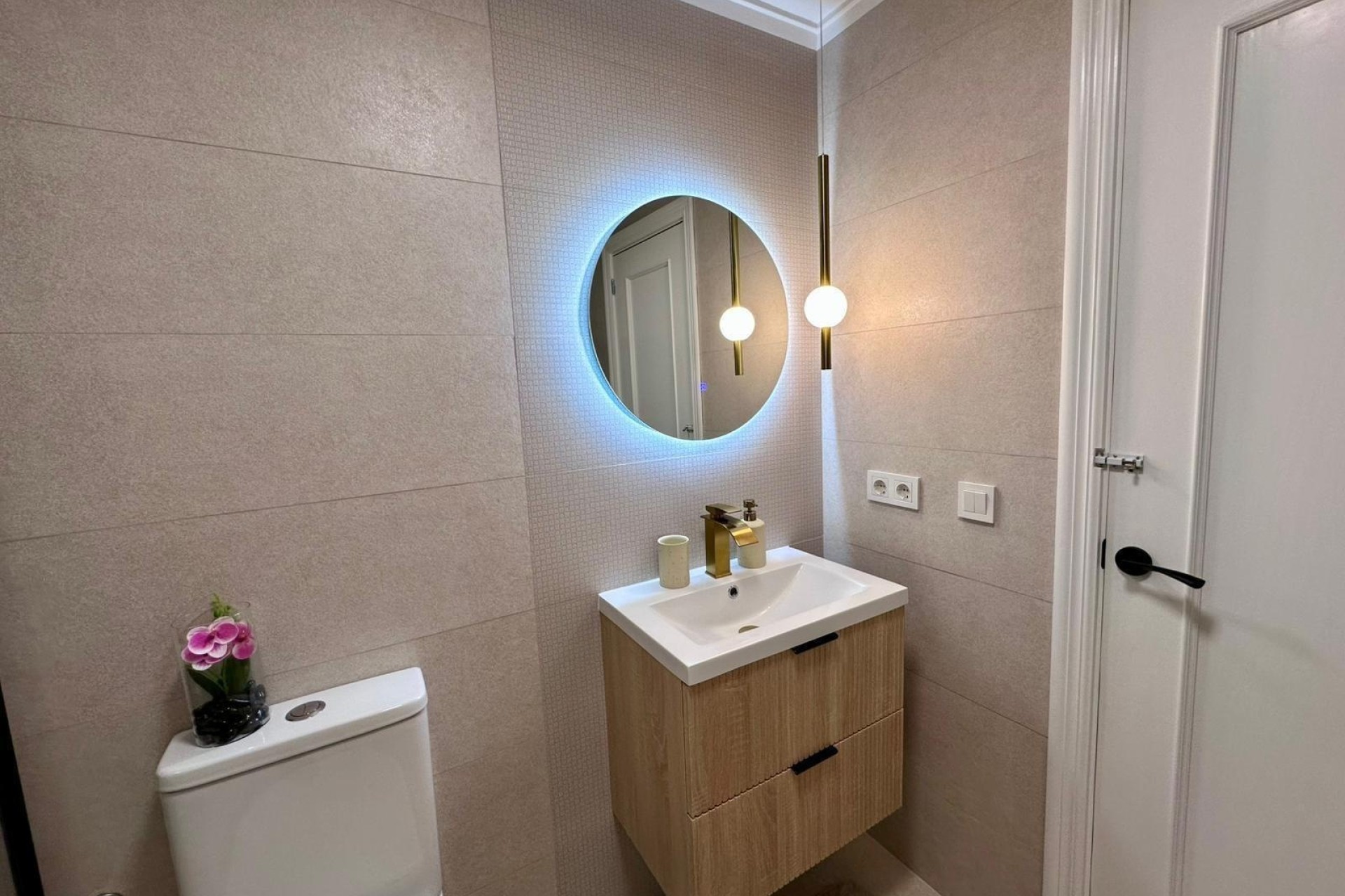 Herverkoop - Appartement / Flat -
Torrevieja