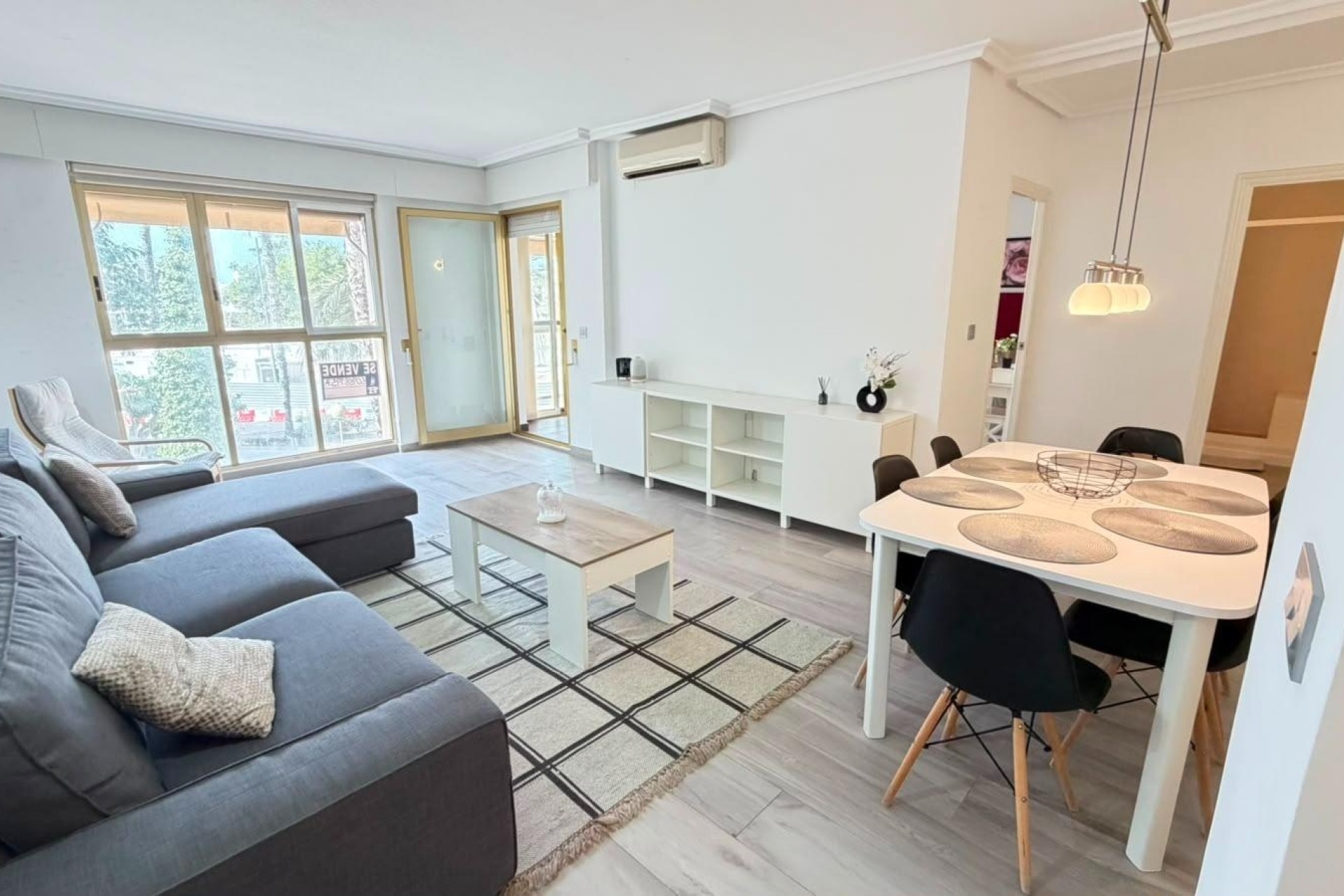Herverkoop - Appartement / Flat -
Torrevieja
