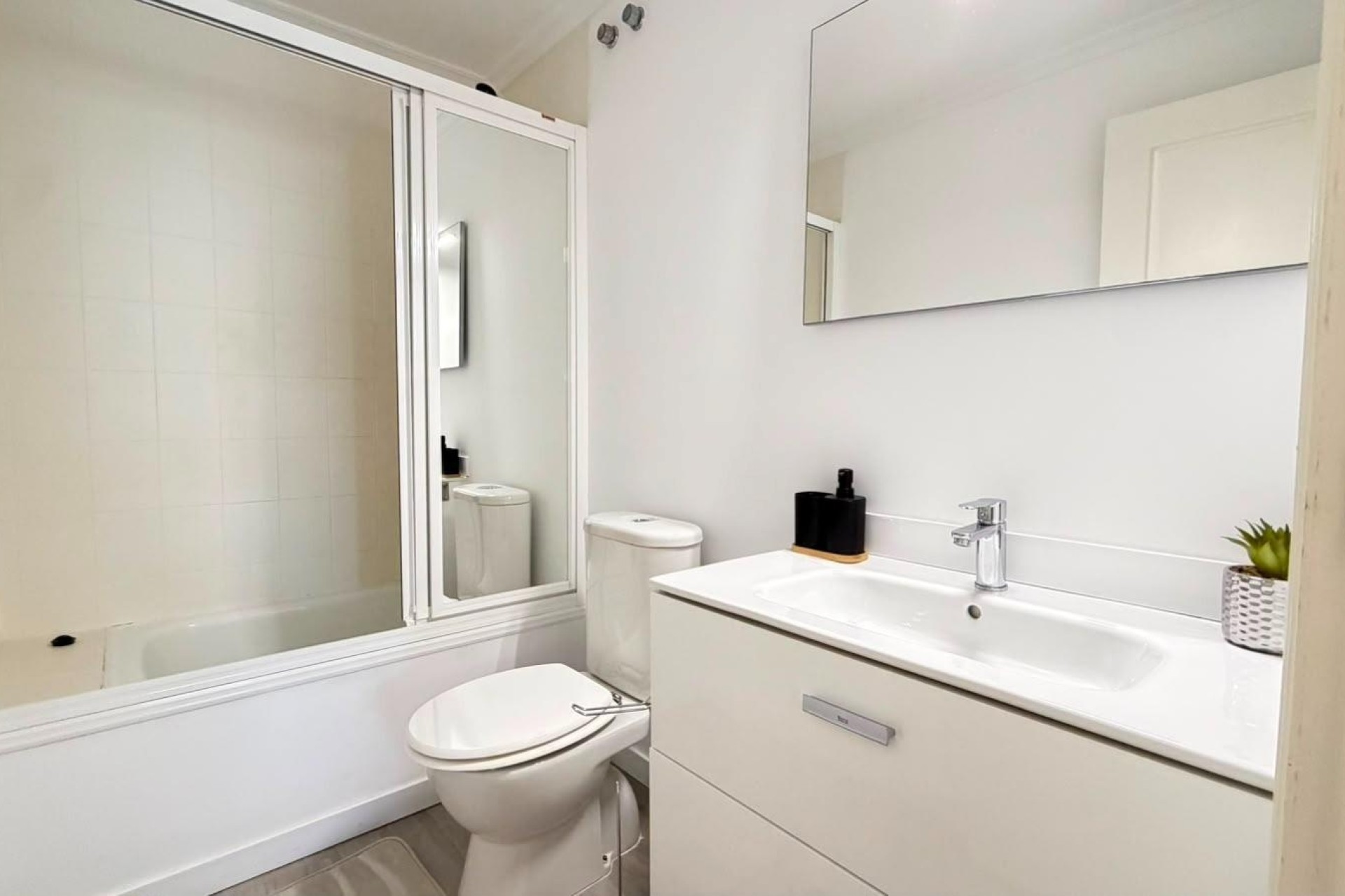 Herverkoop - Appartement / Flat -
Torrevieja
