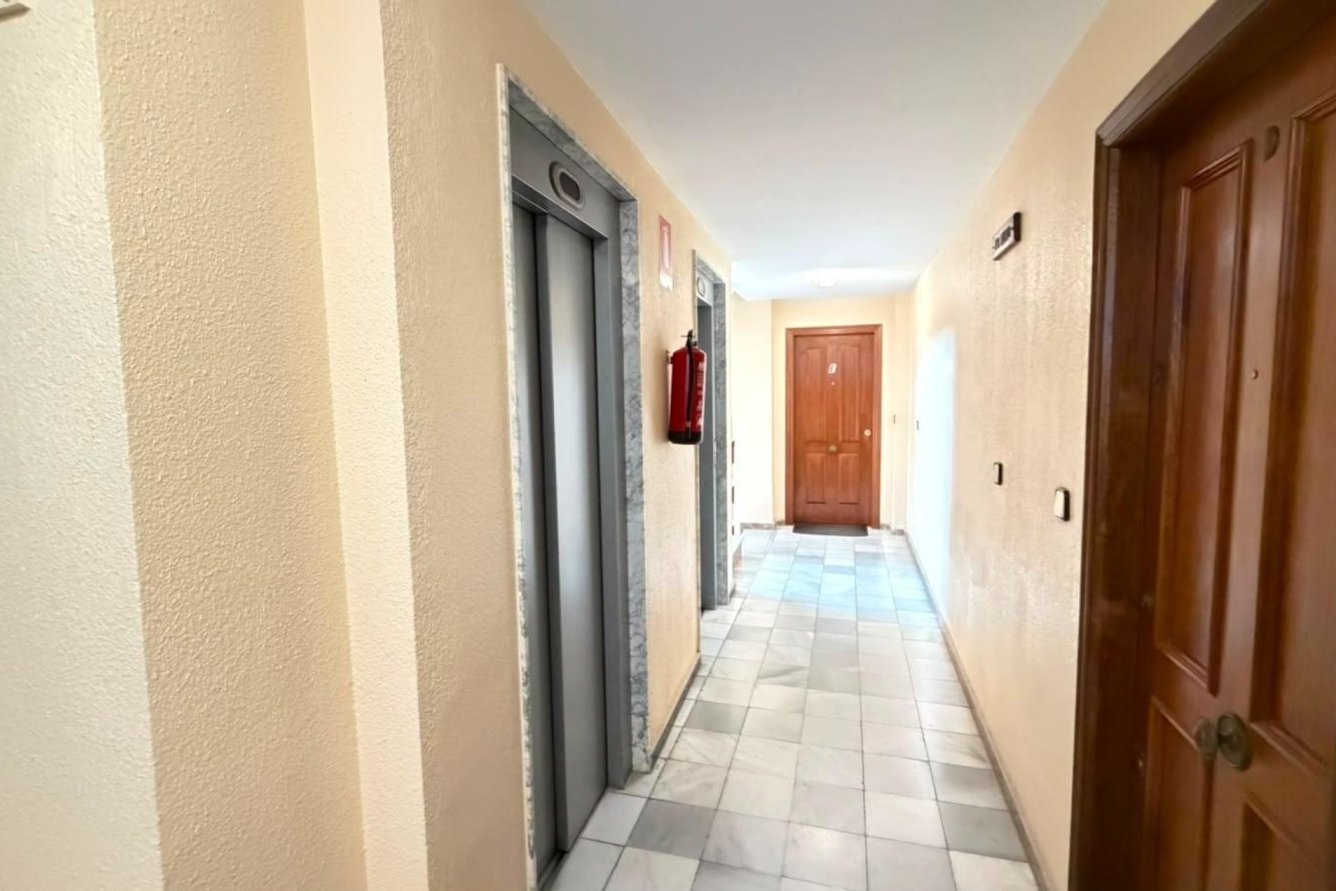 Herverkoop - Appartement / Flat -
Torrevieja