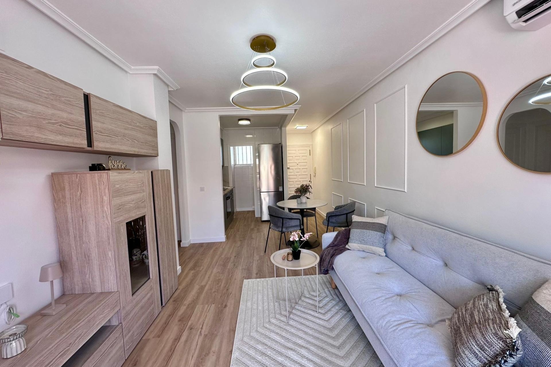 Herverkoop - Appartement / Flat -
Torrevieja