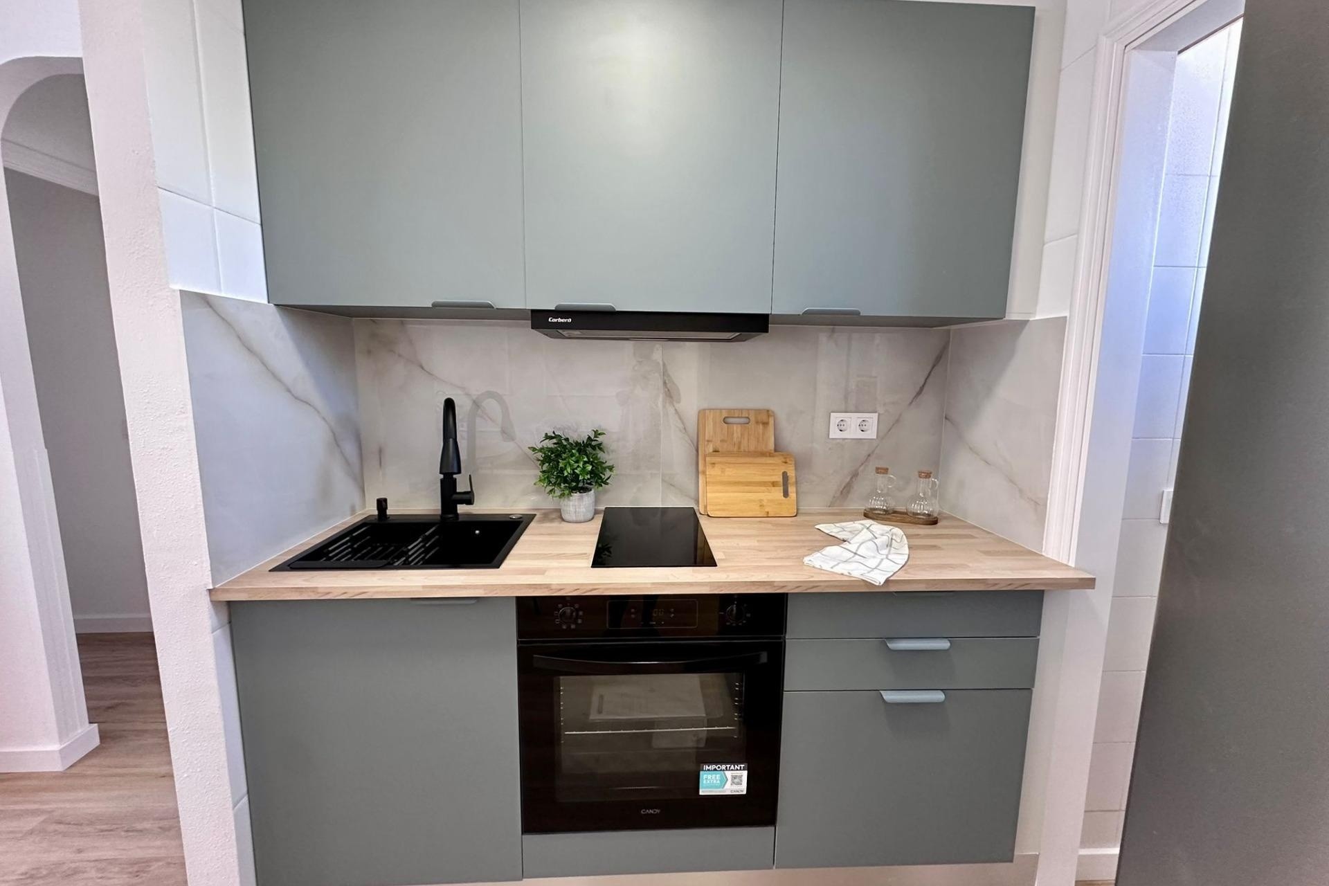 Herverkoop - Appartement / Flat -
Torrevieja