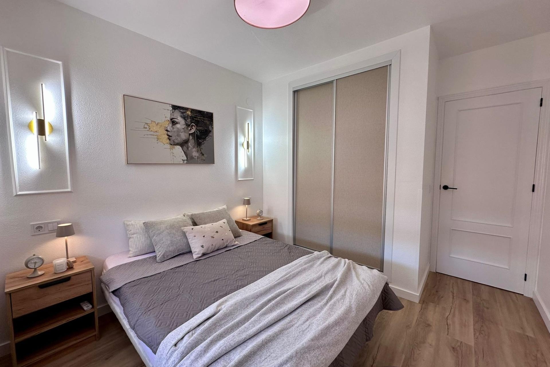 Herverkoop - Appartement / Flat -
Torrevieja