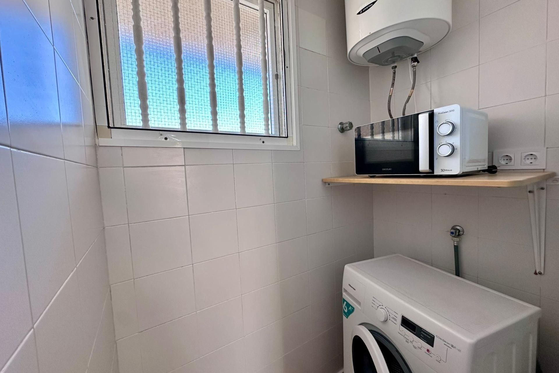 Herverkoop - Appartement / Flat -
Torrevieja