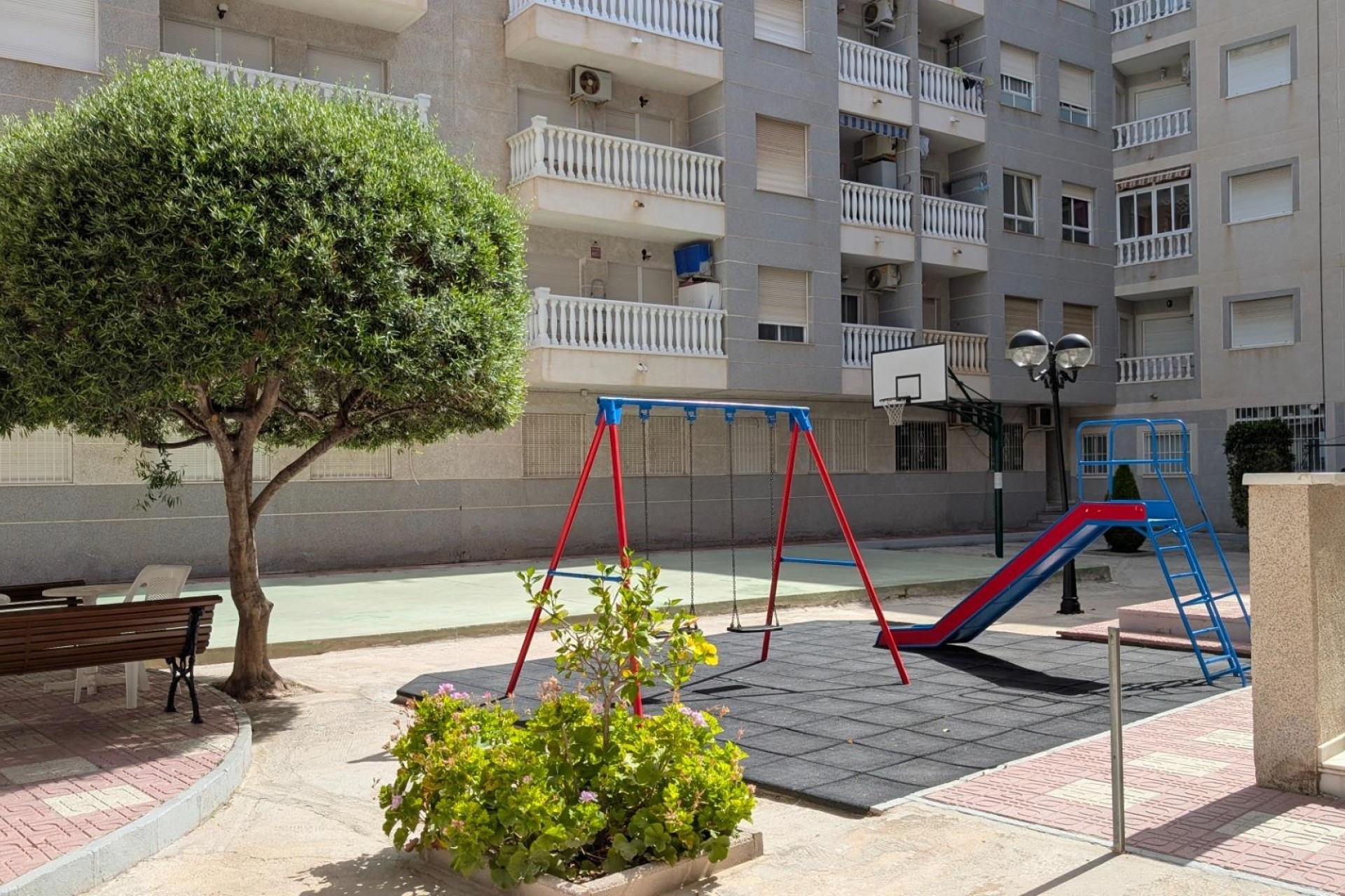 Herverkoop - Appartement / Flat -
Torrevieja