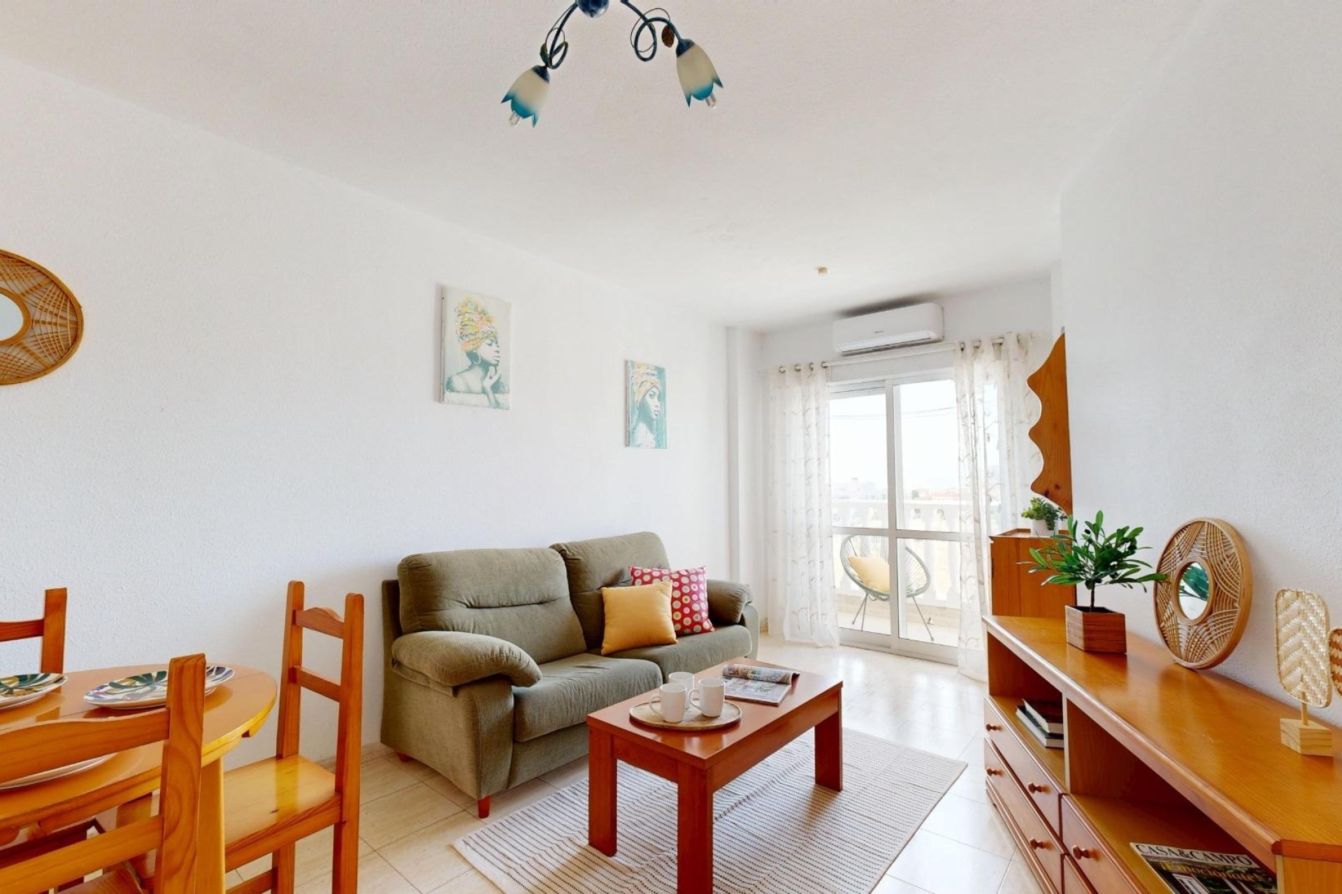 Herverkoop - Appartement / Flat -
Torrevieja