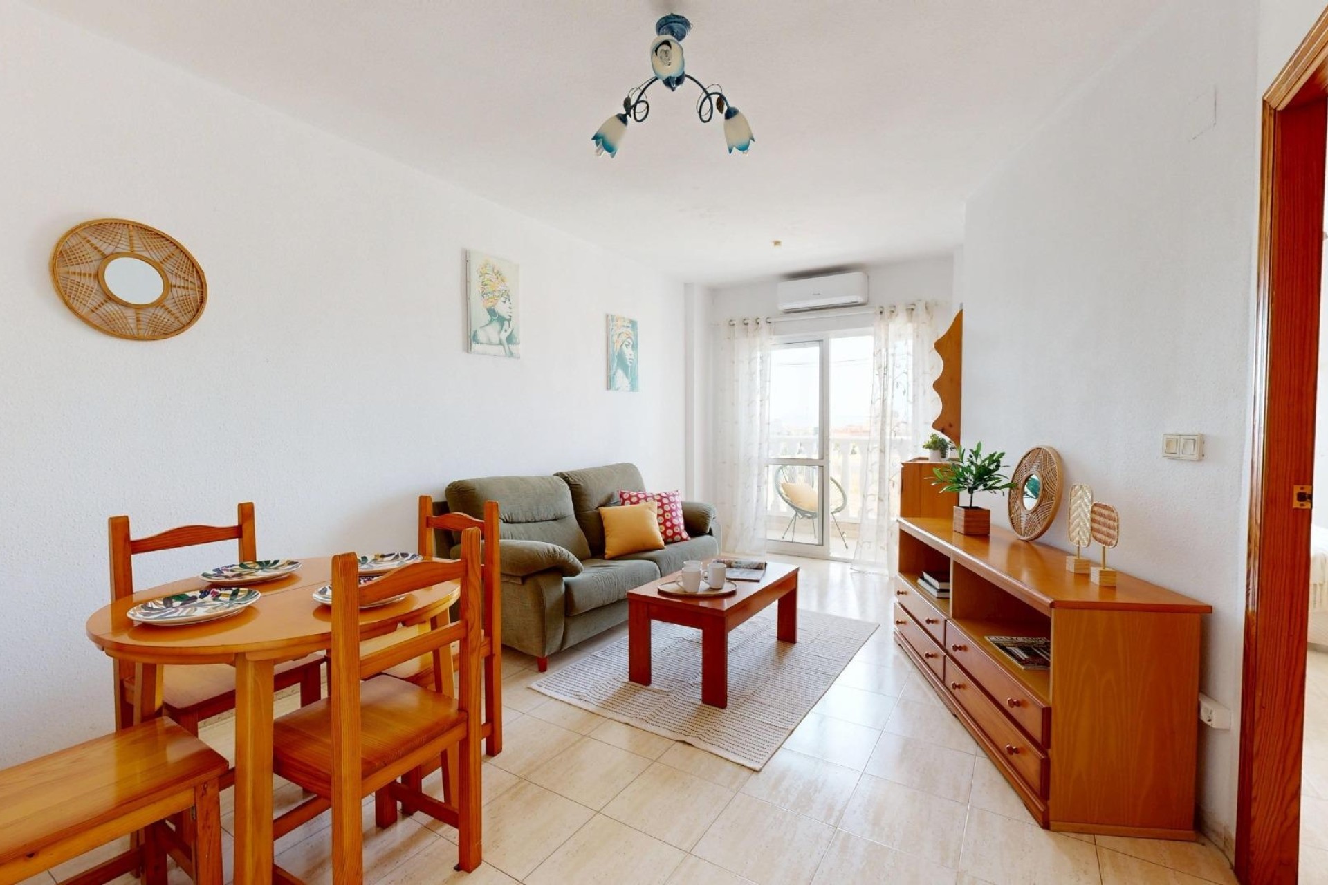 Herverkoop - Appartement / Flat -
Torrevieja