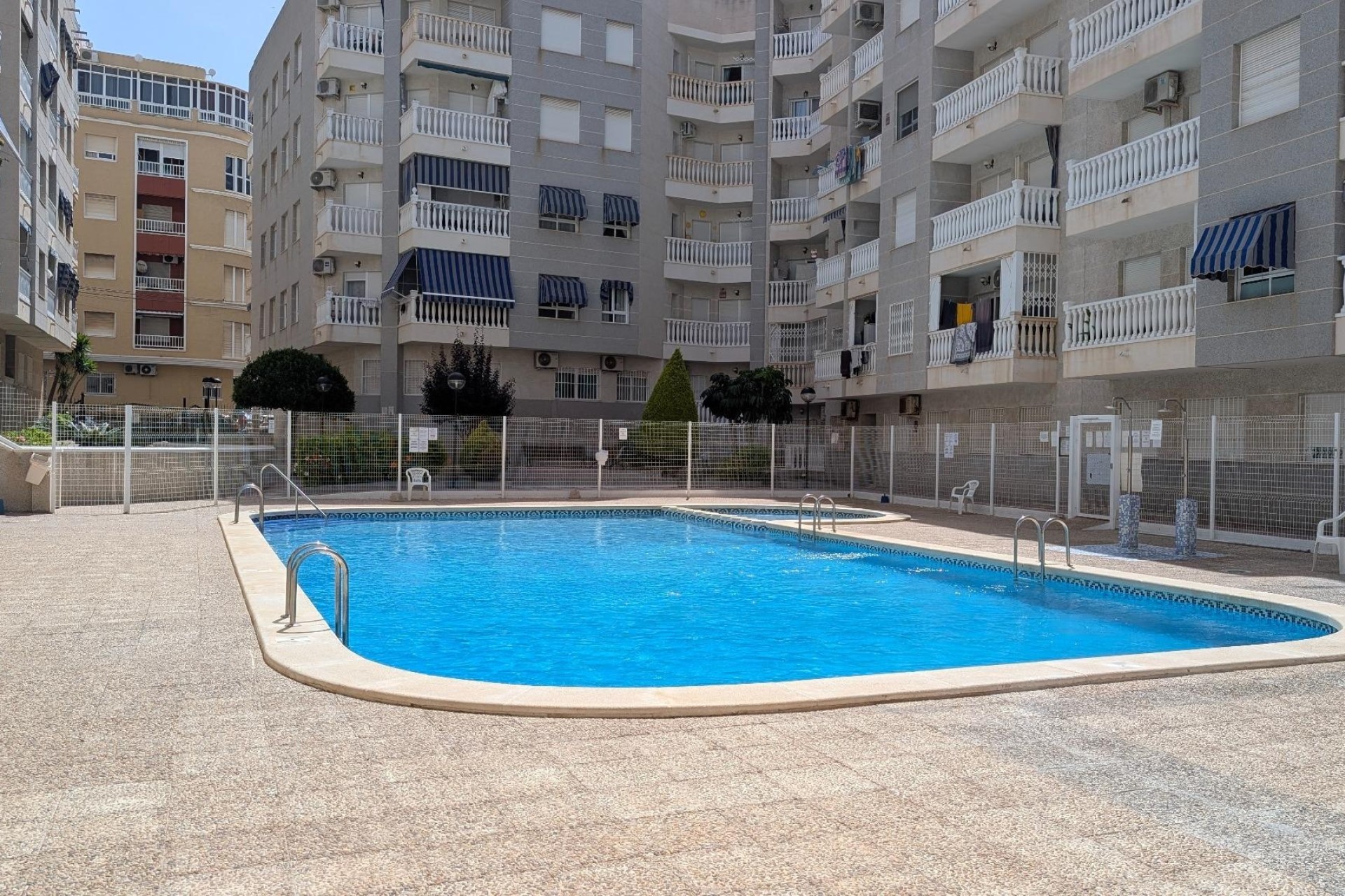 Herverkoop - Appartement / Flat -
Torrevieja