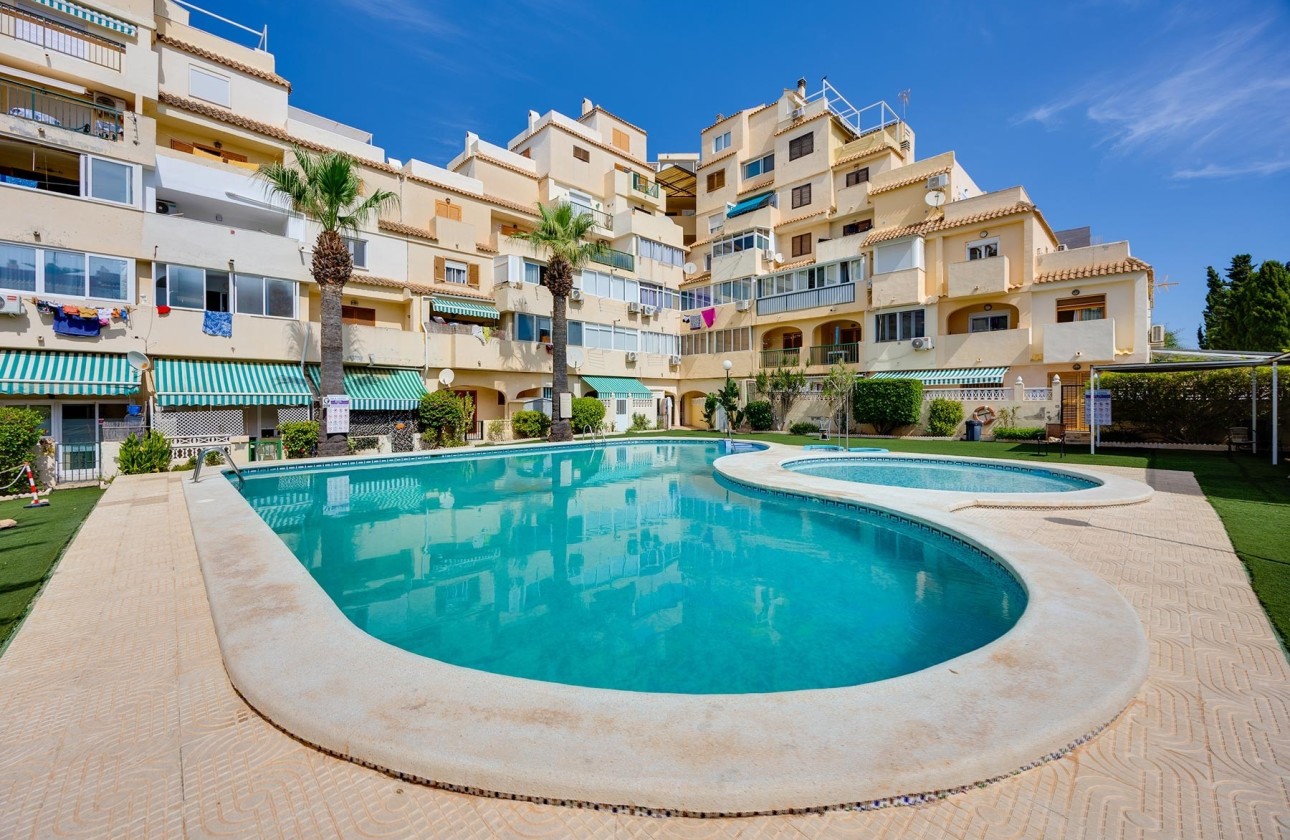 Herverkoop - Appartement / Flat -
Torrevieja
