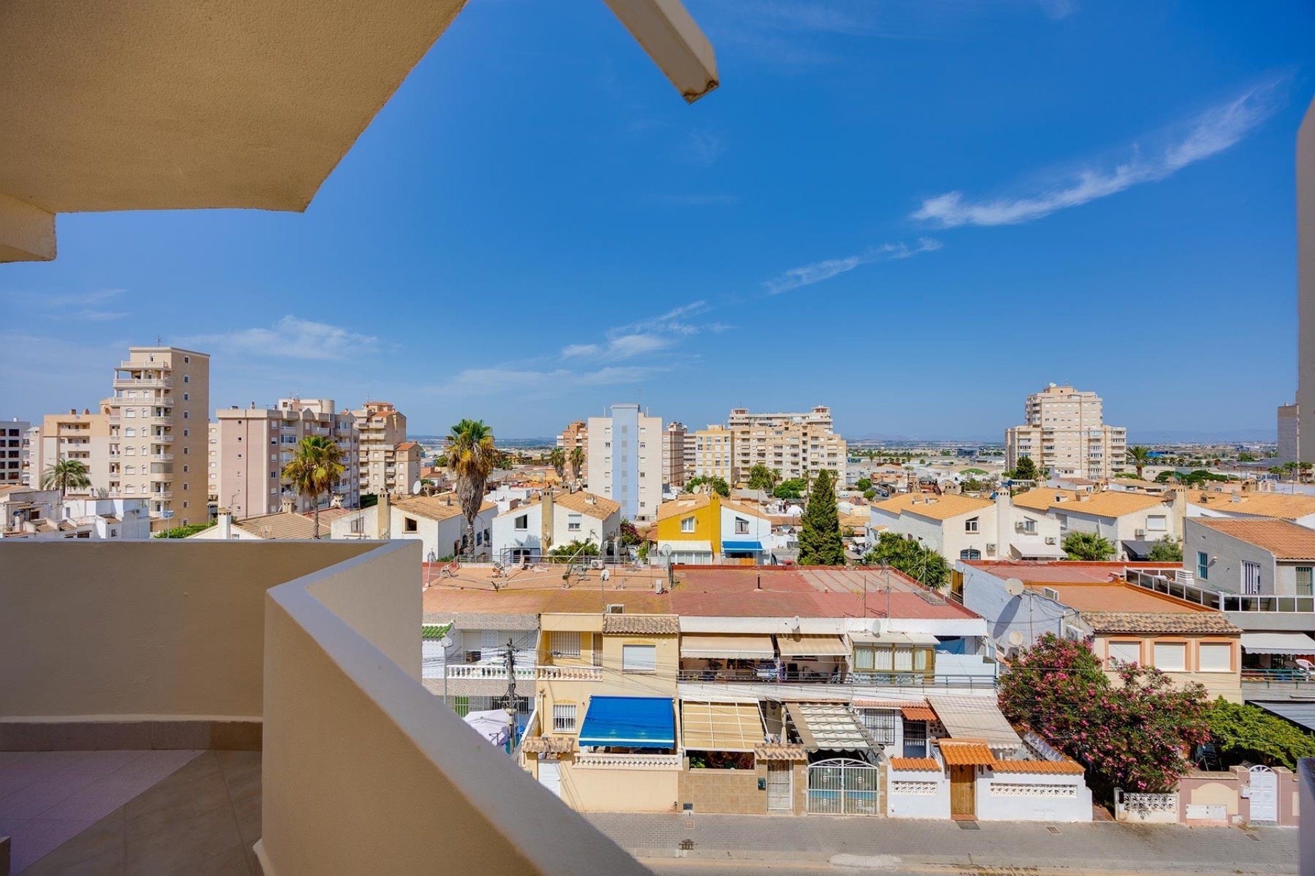 Herverkoop - Appartement / Flat -
Torrevieja