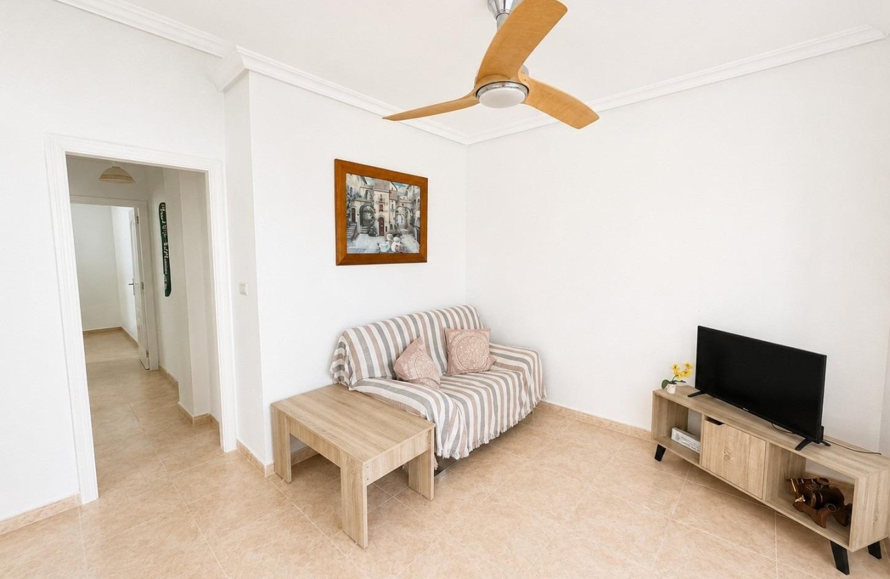 Herverkoop - Appartement / Flat -
Torrevieja