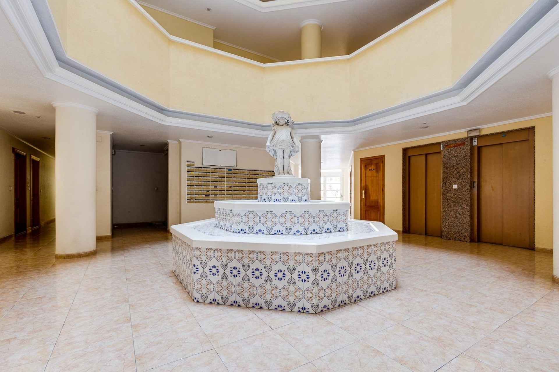 Herverkoop - Appartement / Flat -
Torrevieja