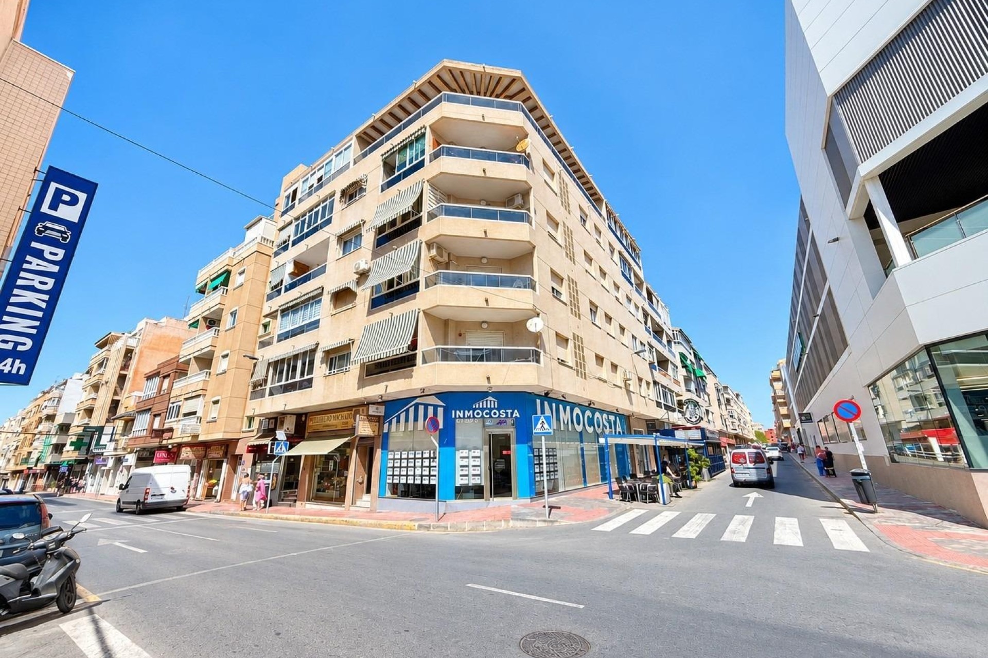 Herverkoop - Appartement / Flat -
Torrevieja