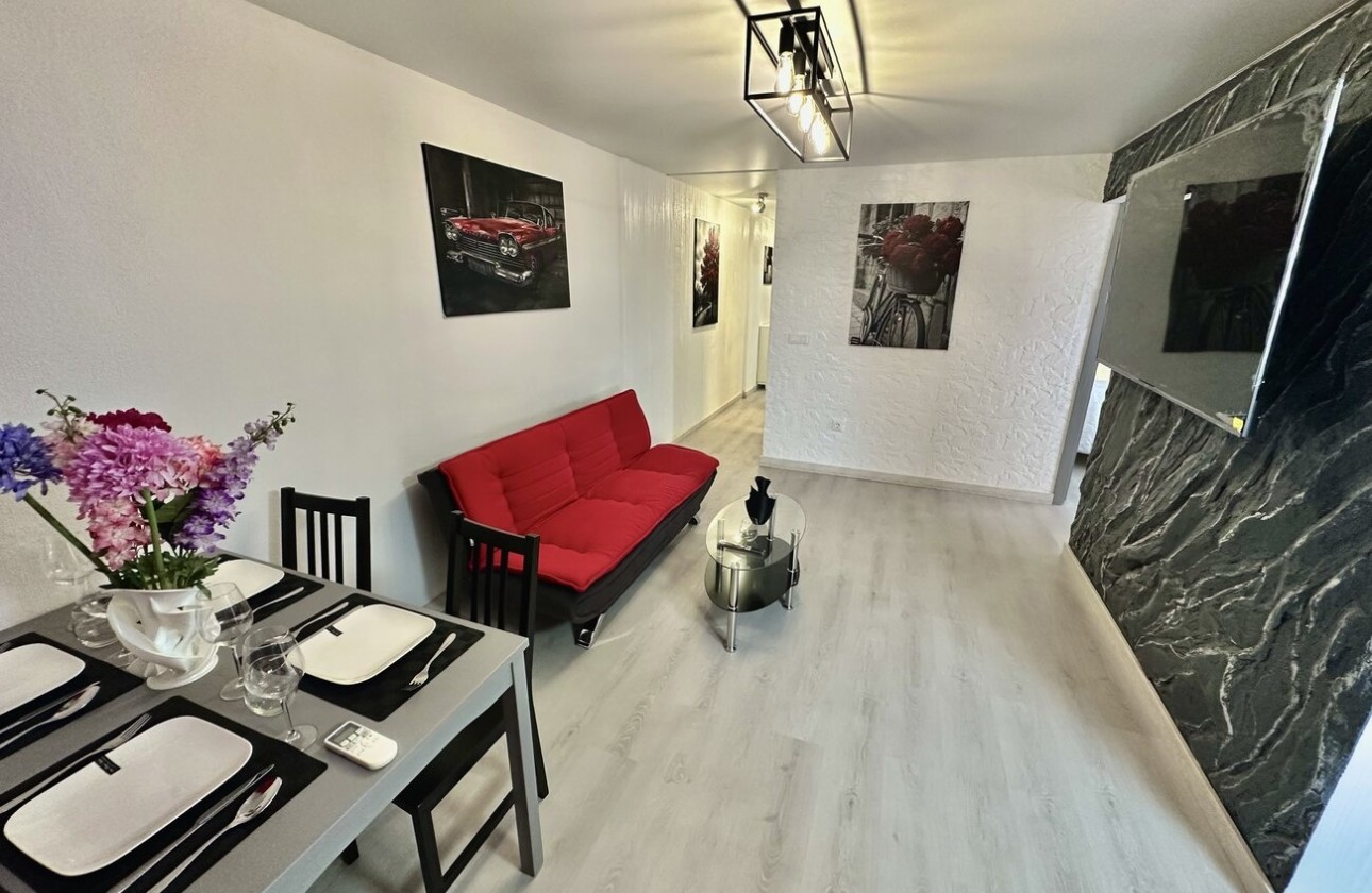 Herverkoop - Appartement / Flat -
Torrevieja