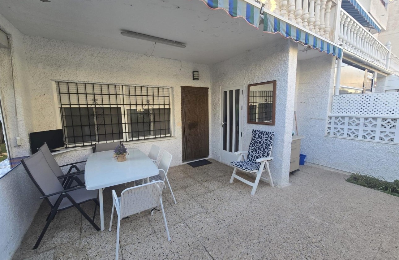 Herverkoop - Appartement / Flat -
Torrevieja