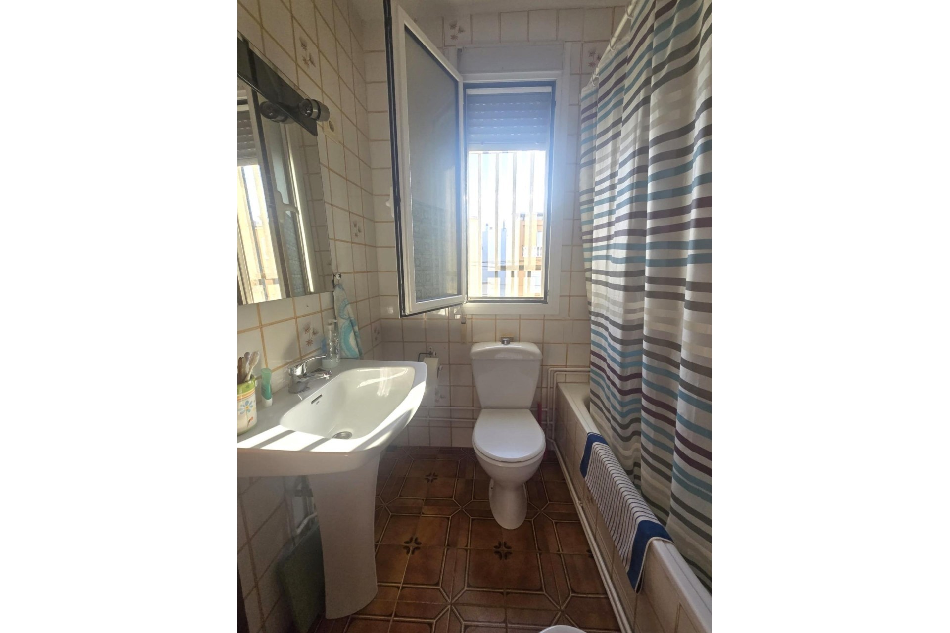 Herverkoop - Appartement / Flat -
Torrevieja