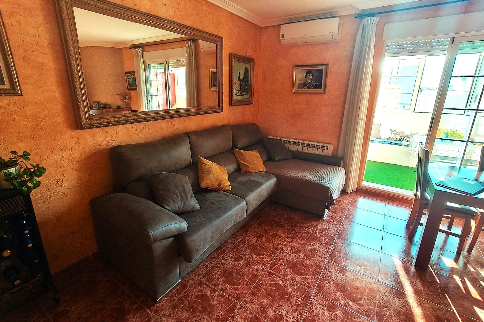 Herverkoop - Appartement / Flat -
Torrevieja