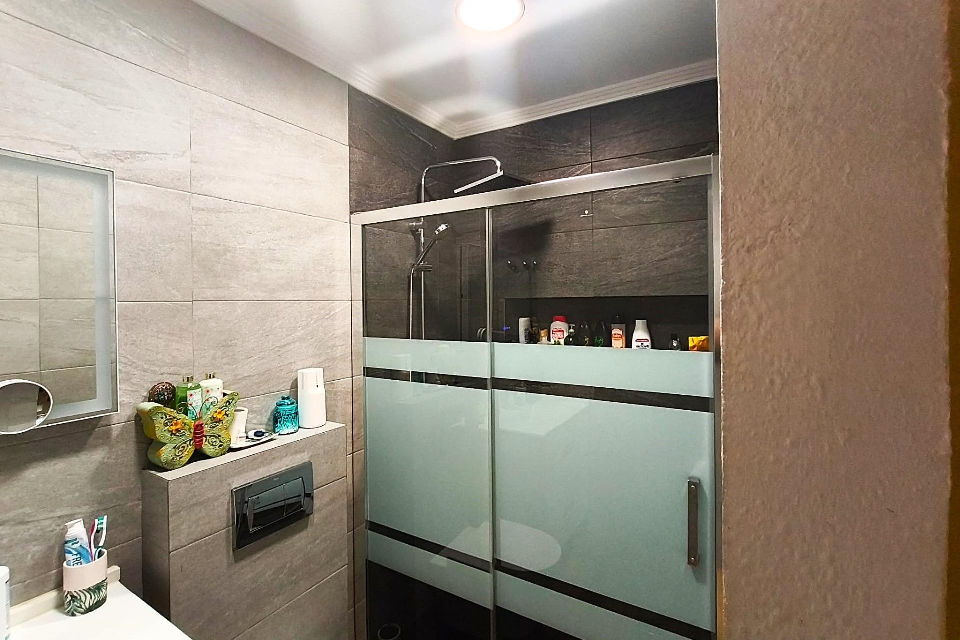 Herverkoop - Appartement / Flat -
Torrevieja