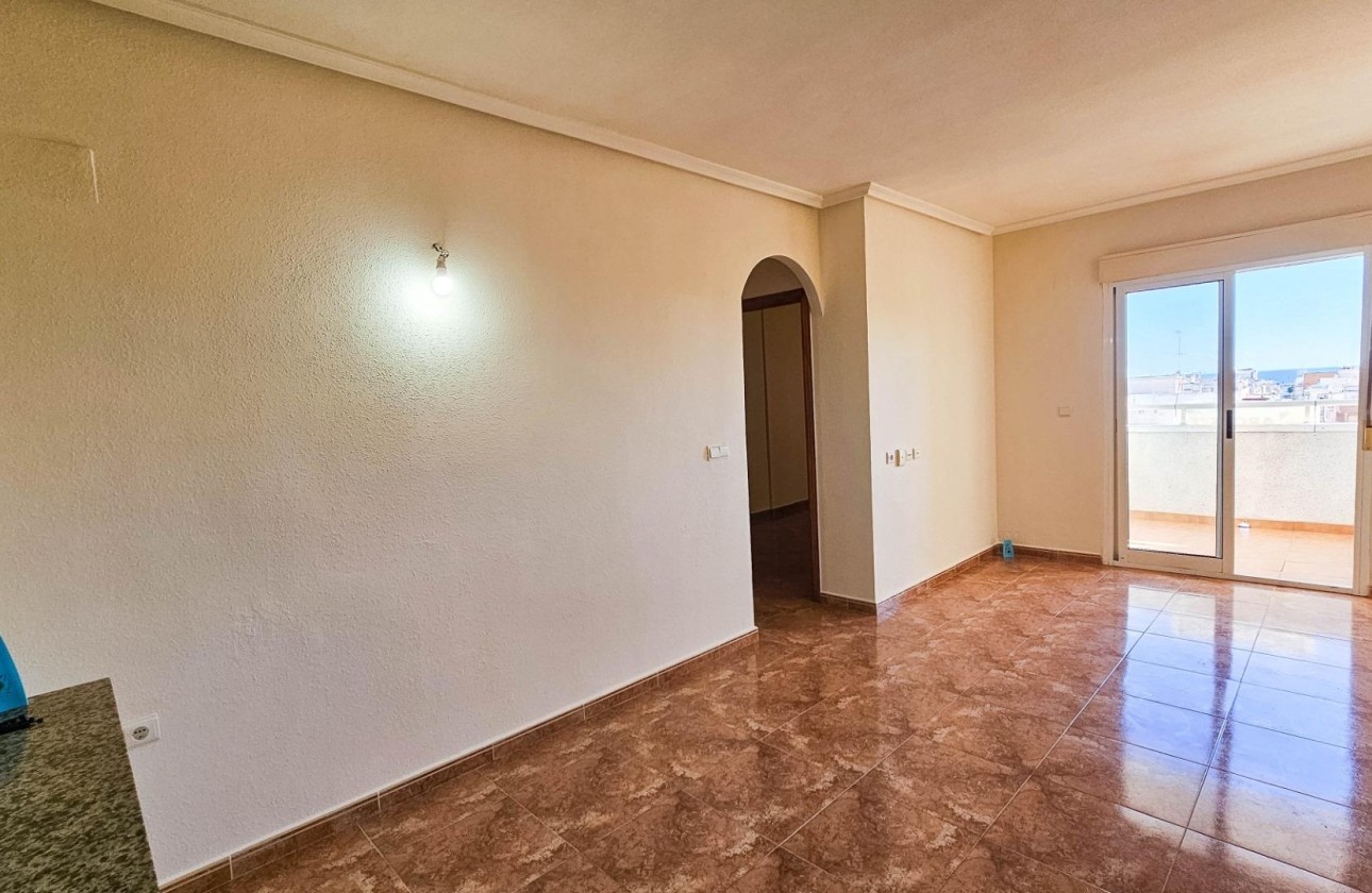 Herverkoop - Appartement / Flat -
Torrevieja