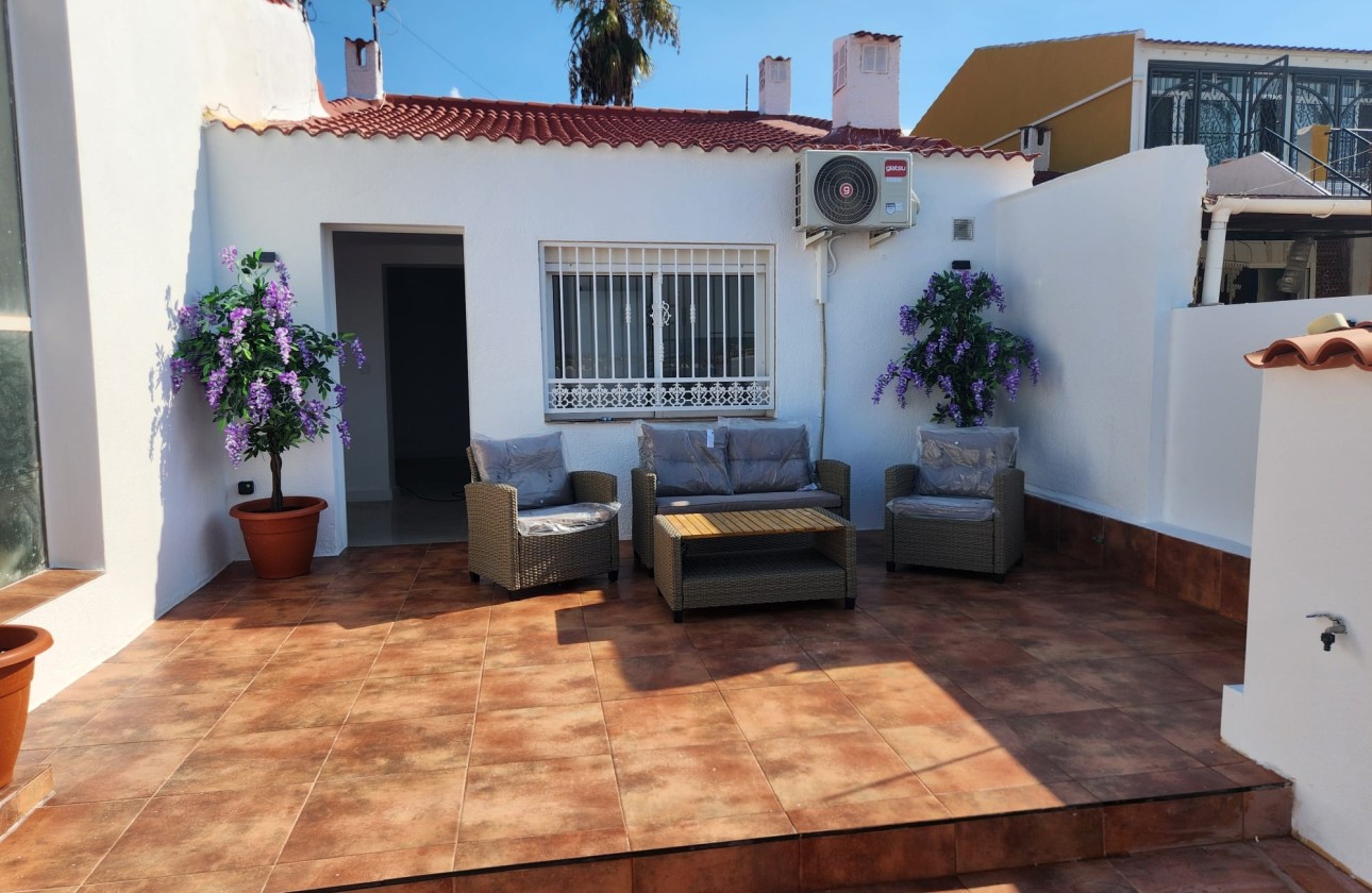 Herverkoop - Appartement / Flat -
Urbanización La Torreta